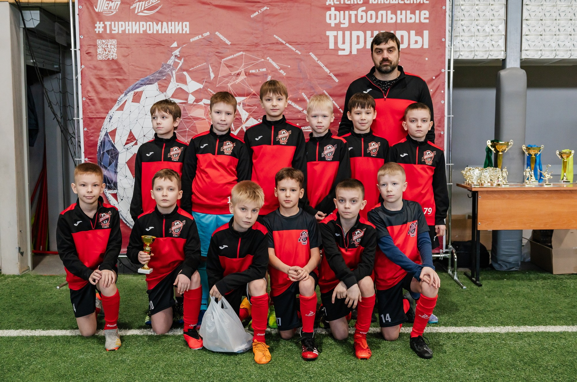 Детский турнир по футболу KAMILOV CUP-2024. Свадебный и репортажный фотограф Никита Сницарев в Барнауле