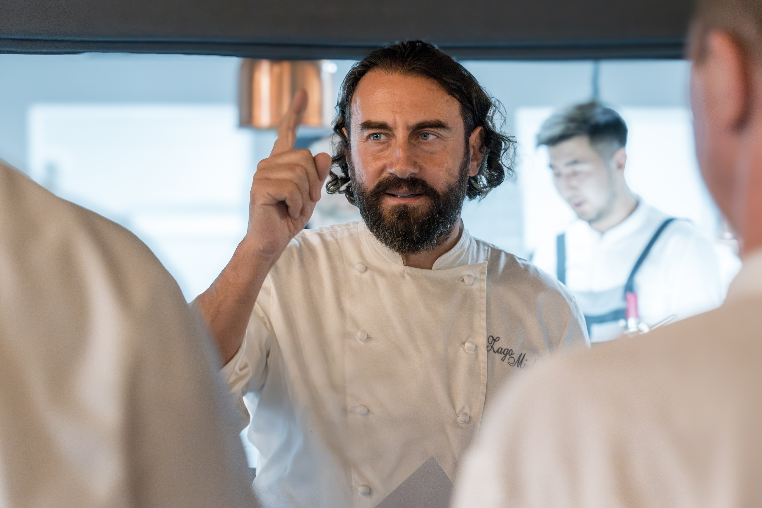 Гастрономический ужин «Лесная Италия» с Мирко Дзаго в ресторане RiverSide. Репортажный фотограф в Красной Поляне и Сочи Павлюченко Екатерина