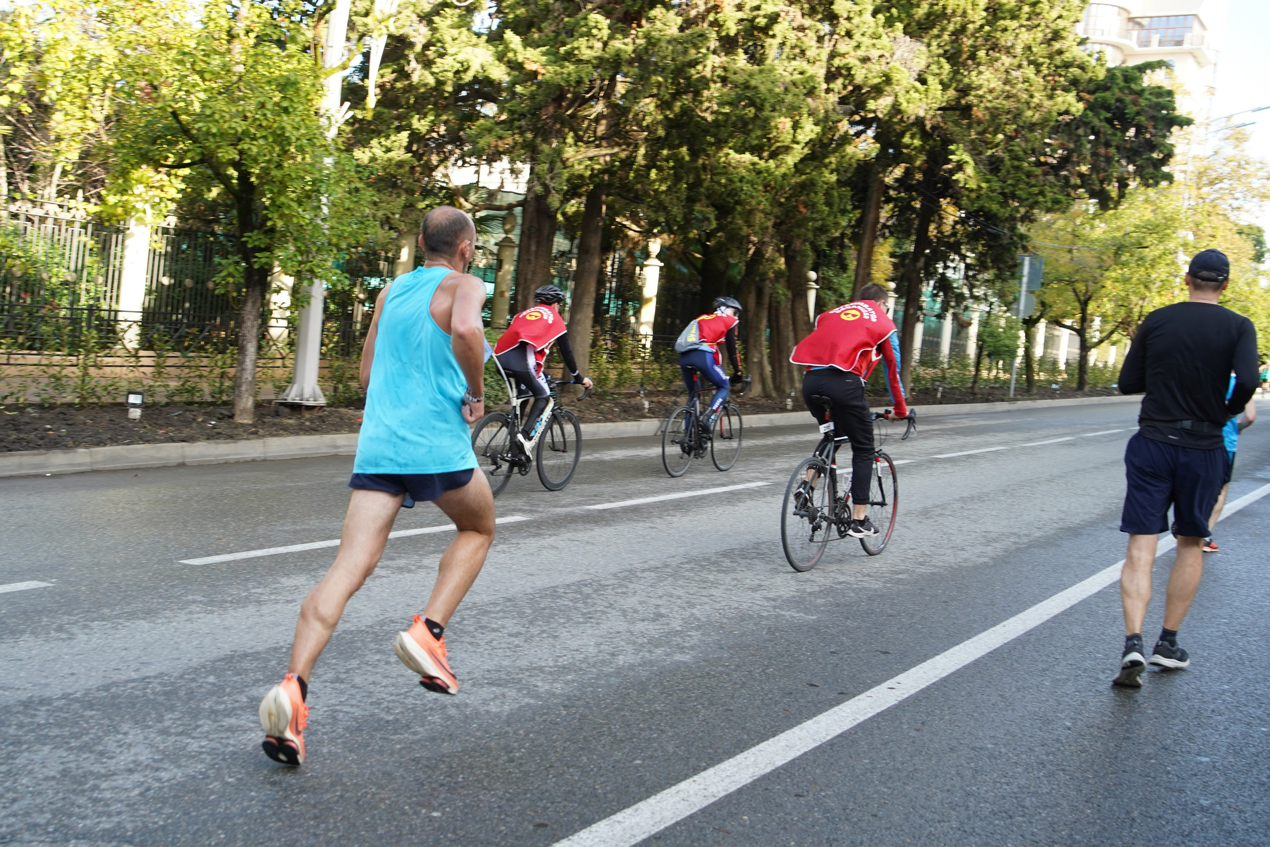 Сочи Марафон 2022 — отстрел. Репортажный фотограф в Красной Поляне и Сочи Павлюченко Екатерина