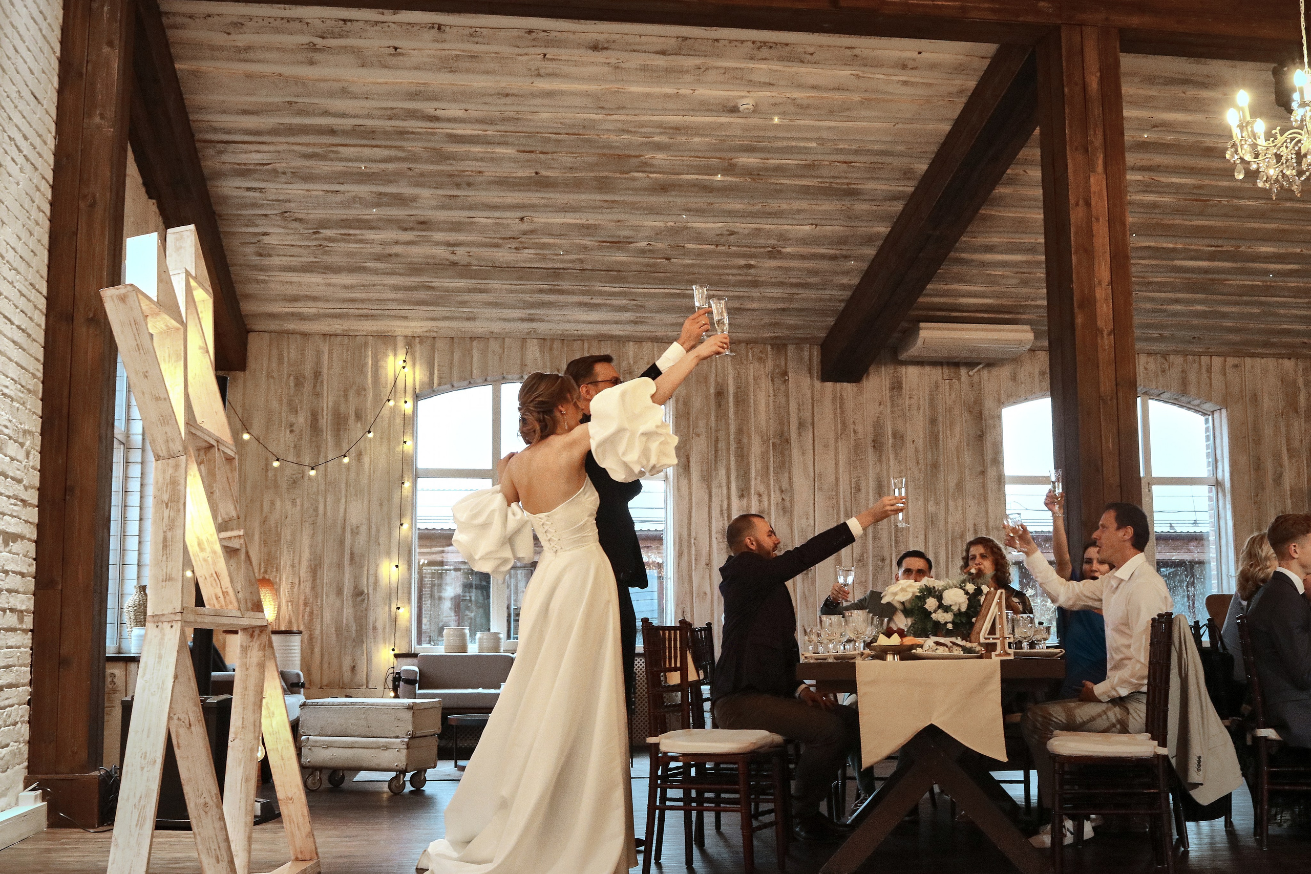 Кавказ и ананас. Свадебный фотограф Анастасия Лахтионова