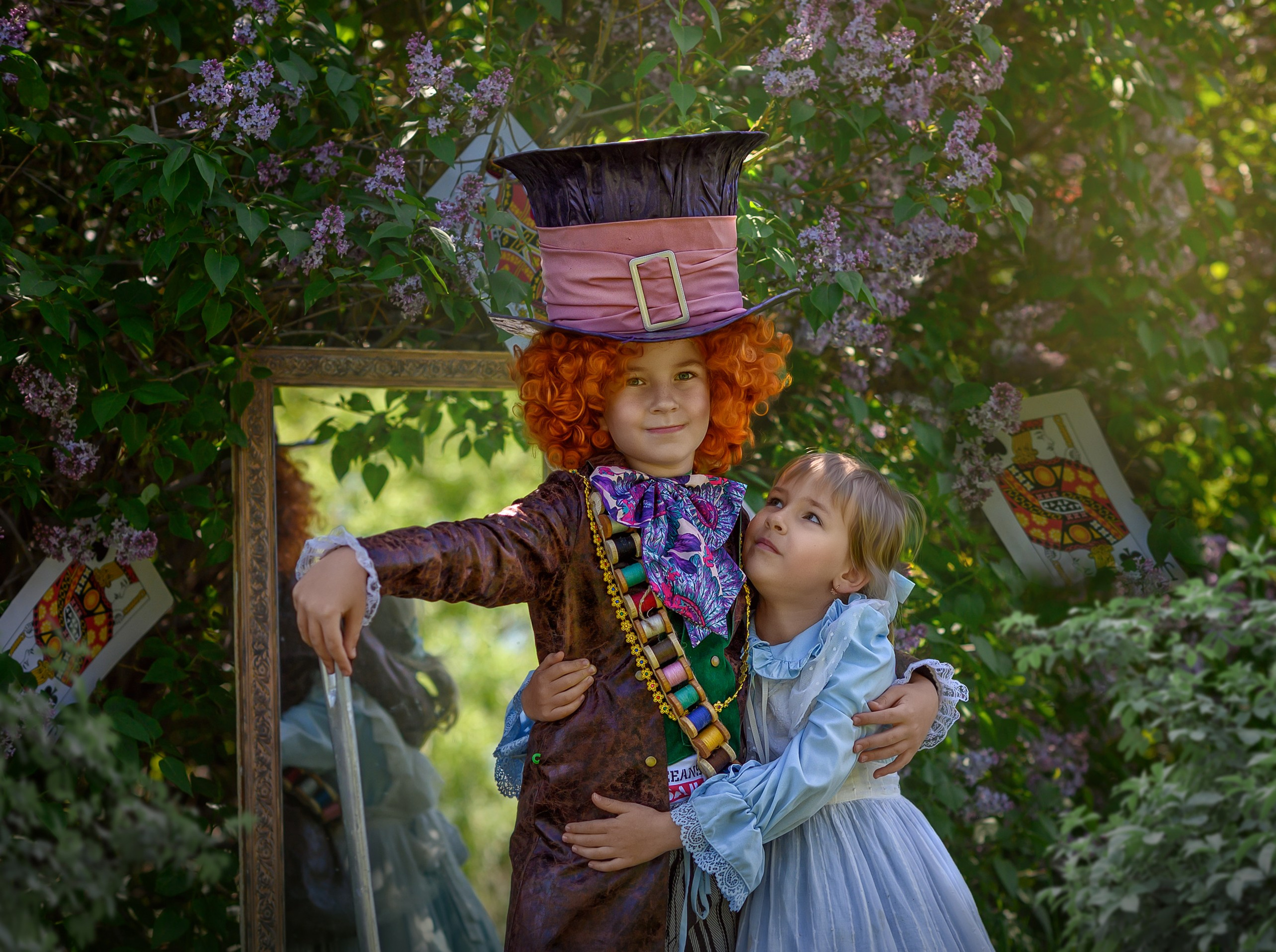 АЛИСА В ЦВЕТЕНИИ. Семейный фотограф Екатеринбург Лора Мур