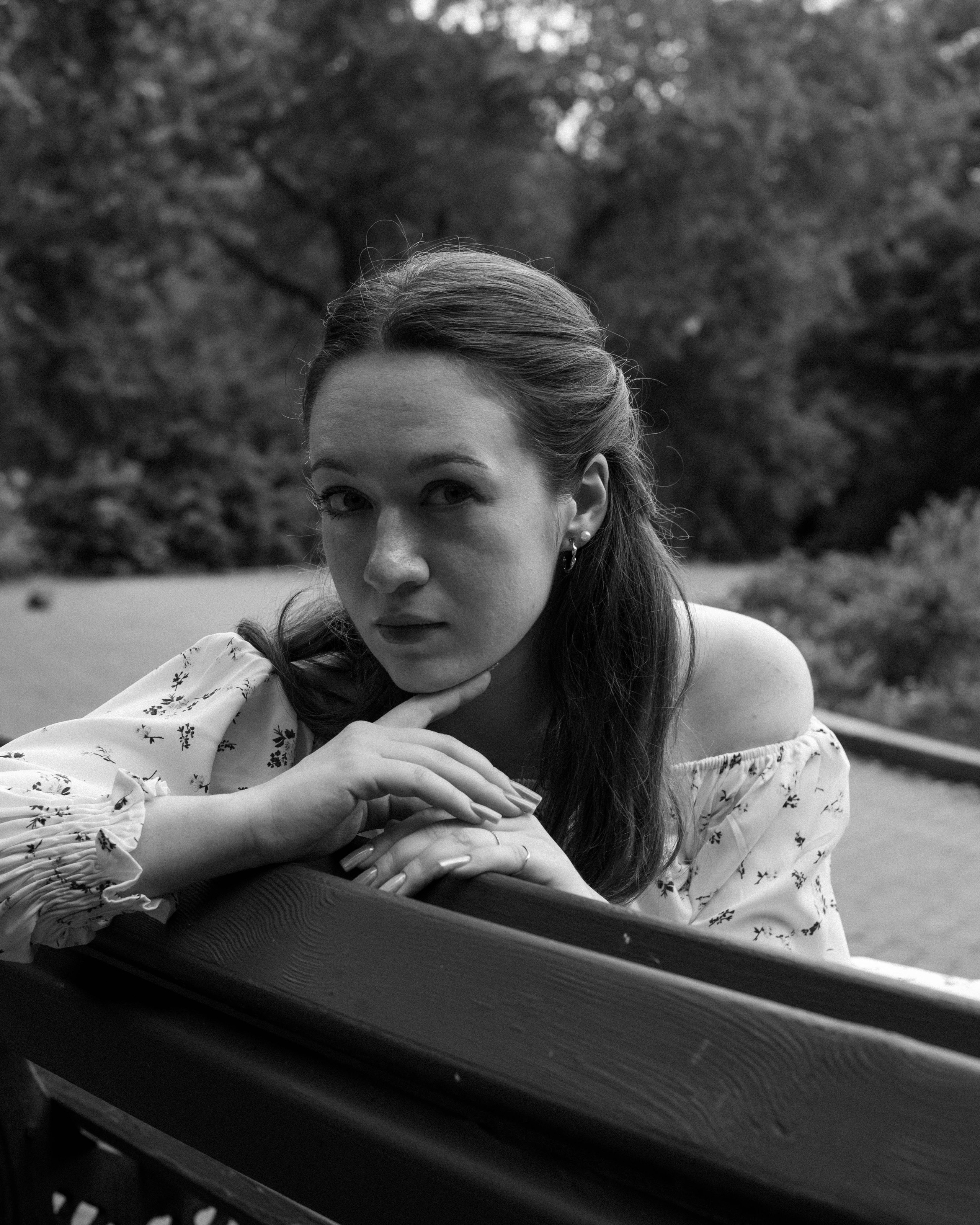 Настя. Женский фотограф. Создатель украшений ручной работы. Модель