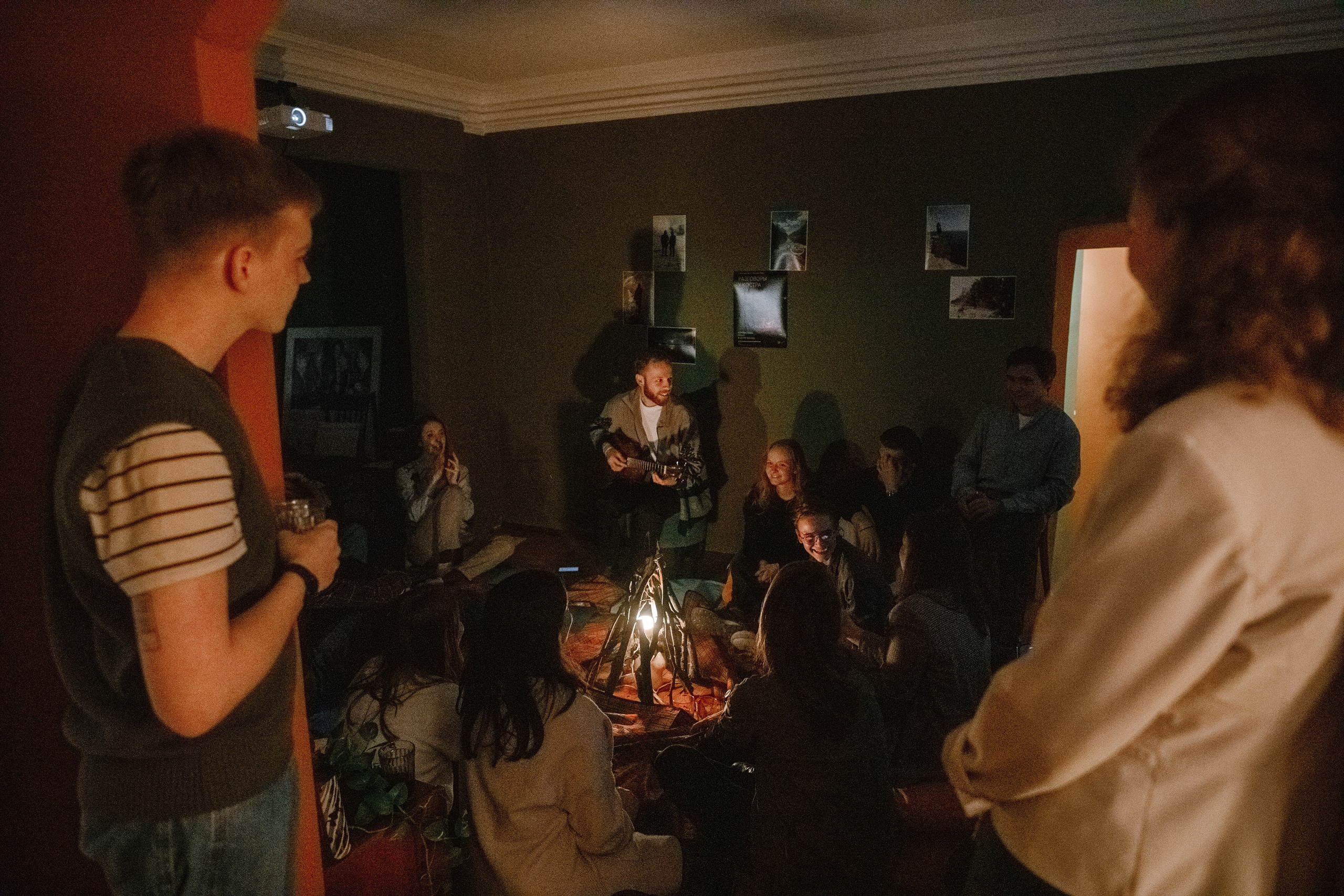 11.11.2022 // Совместно с ЕДЕМ.ДАЛЬШЕ. Фотовыставки serebro.gallery, в которых автором можешь стать ты! | Москва