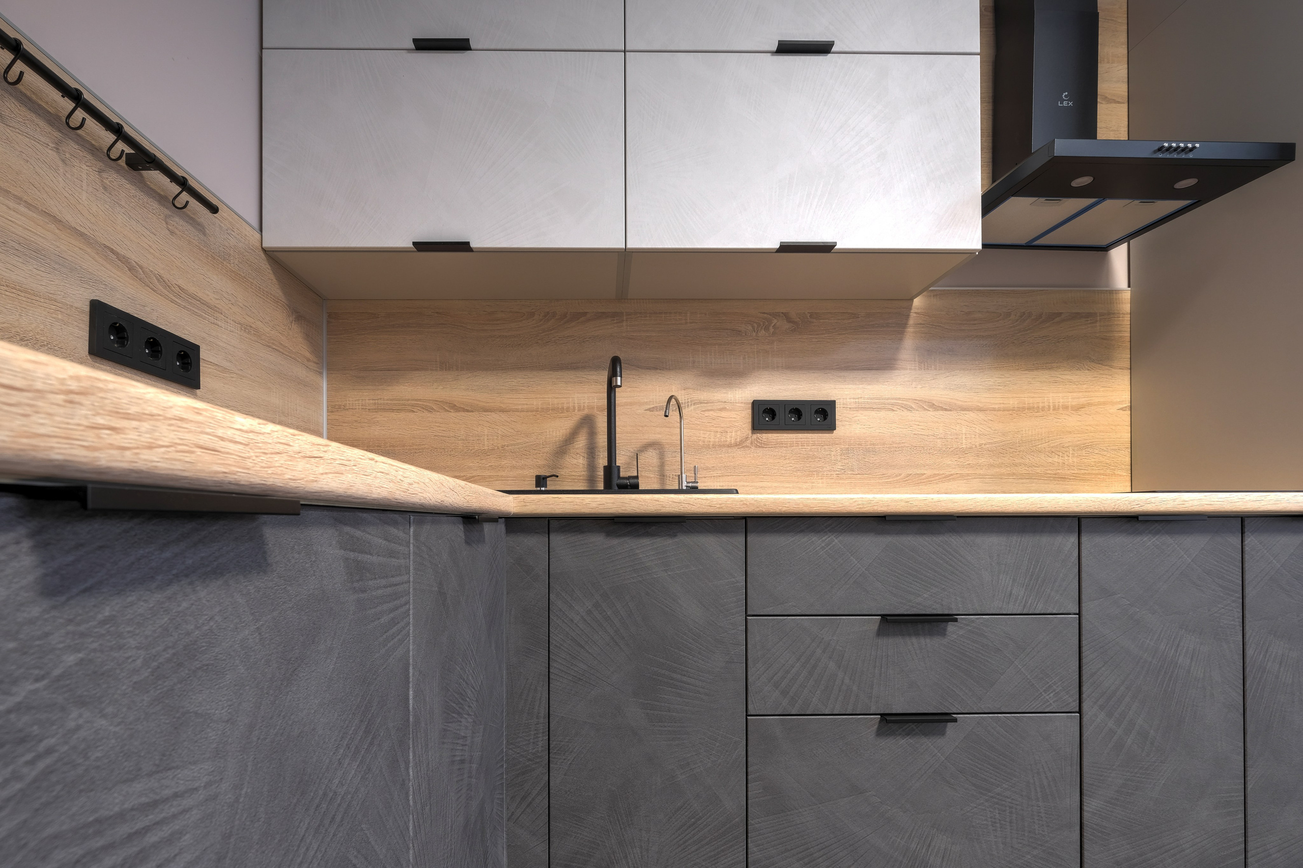 Съемка кухонного гарнитура после установки. Свадебный и репортажной фотограф Денис Ожигин в Краснодаре и Краснодарском крае