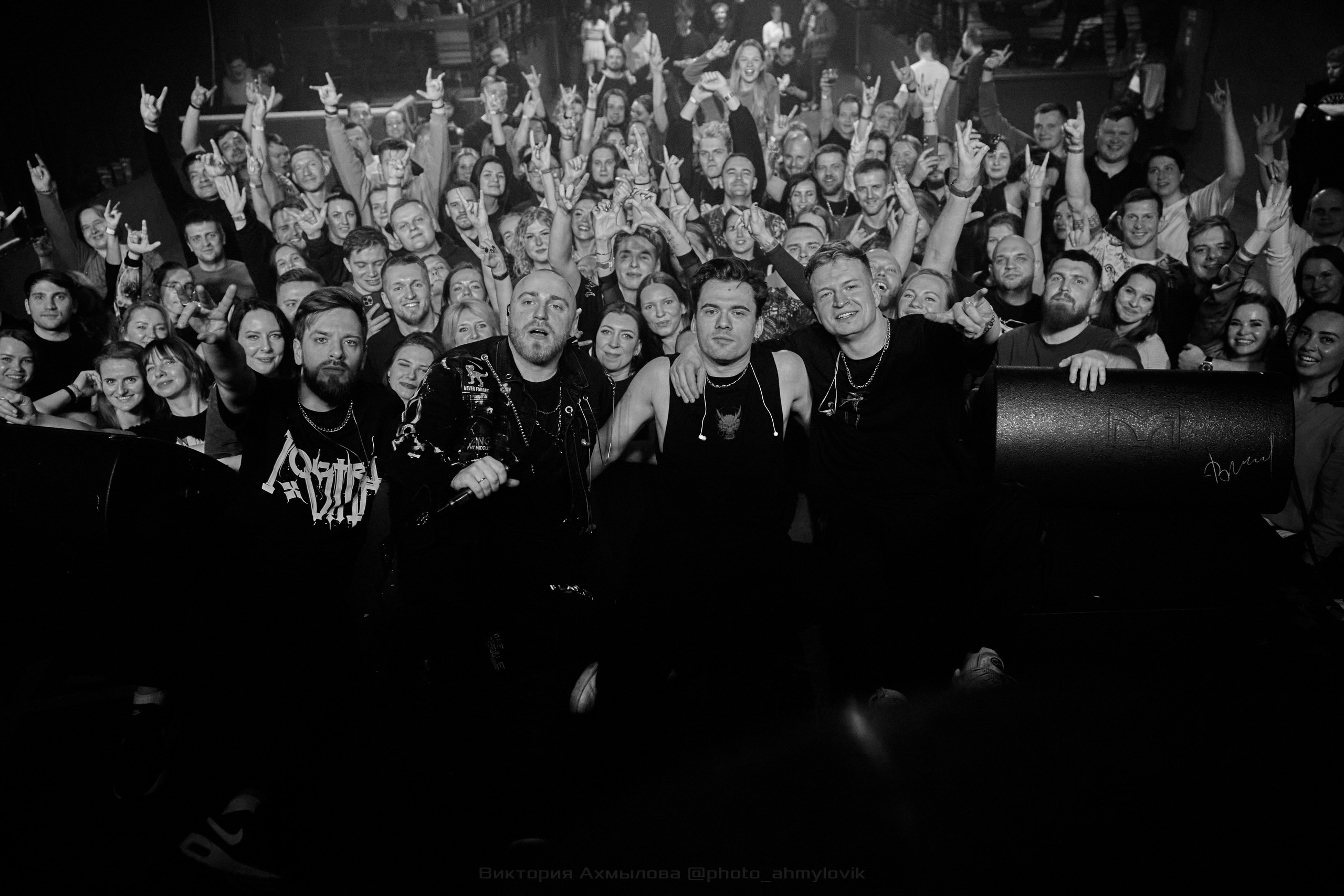 30.03.2024 iOstra Glastonberry. Виктория Ахмылова. Фотограф в Москве