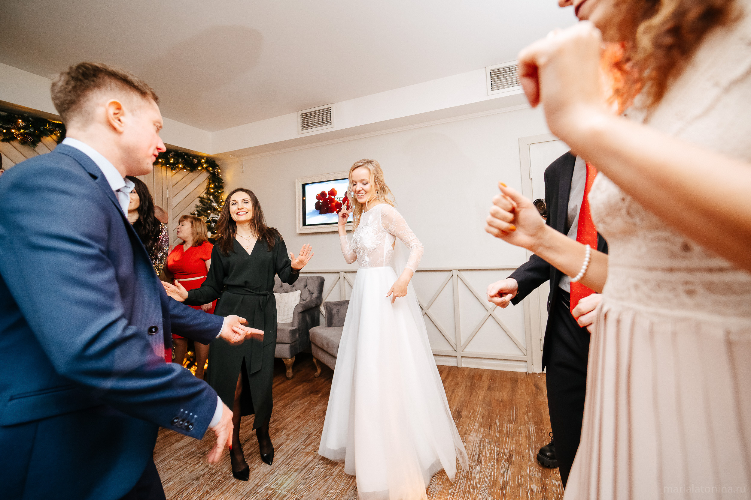 Свадьба зимой в Петербурге