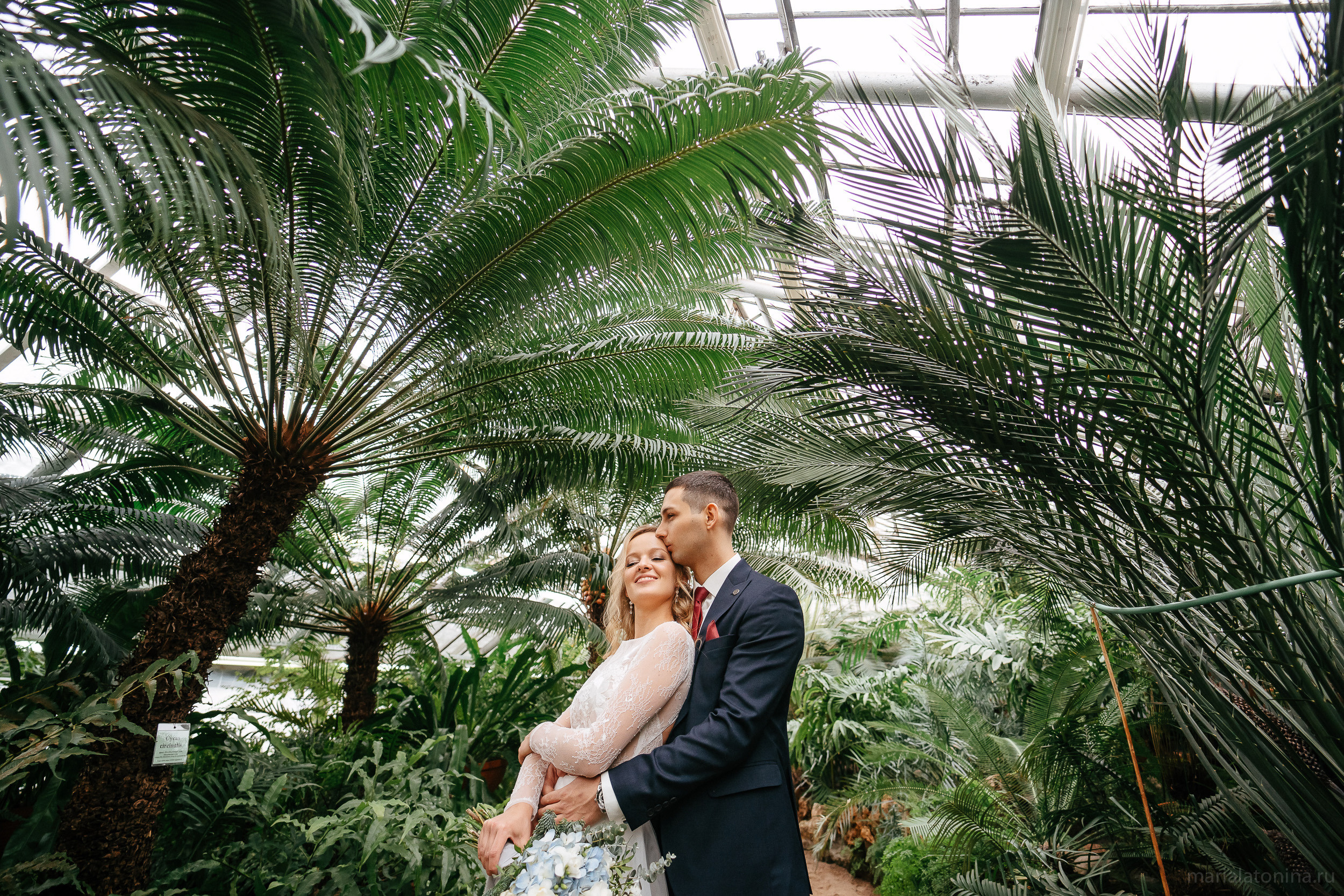 Свадьба зимой в Петербурге