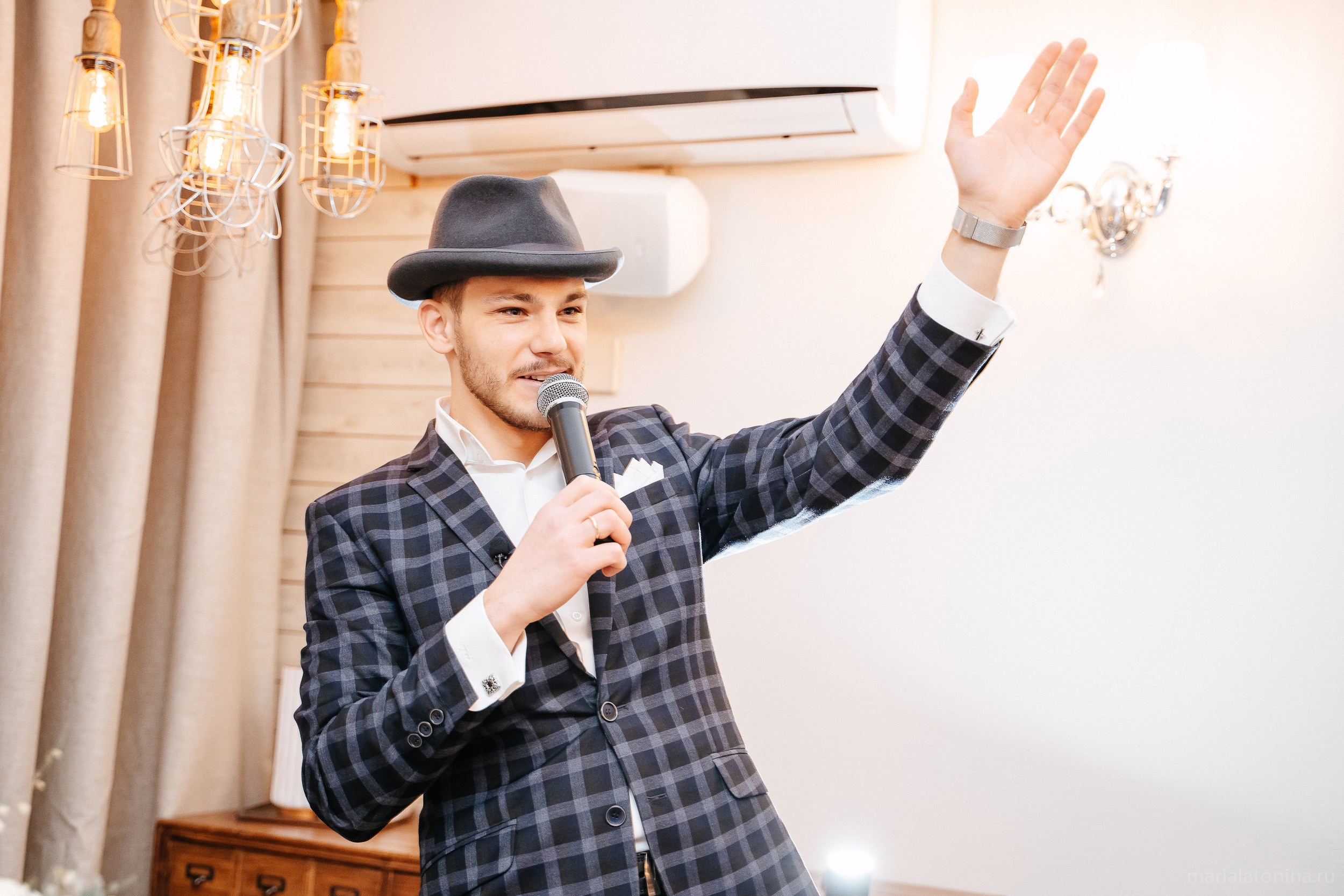 Свадьба зимой в Петербурге