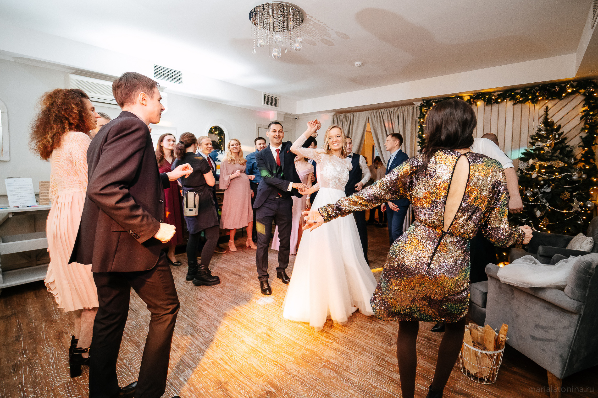 Свадьба зимой в Петербурге