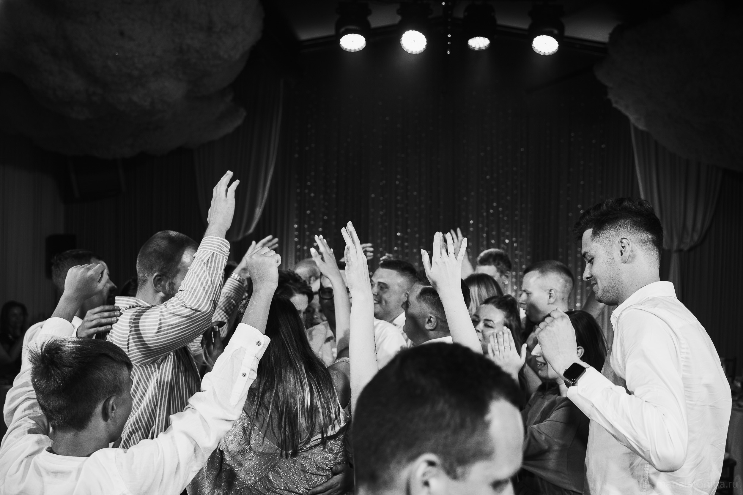 Свадебная съемка в Пушкине. Семейный и свадебный фотограф в Санкт-Петербурге и Москве