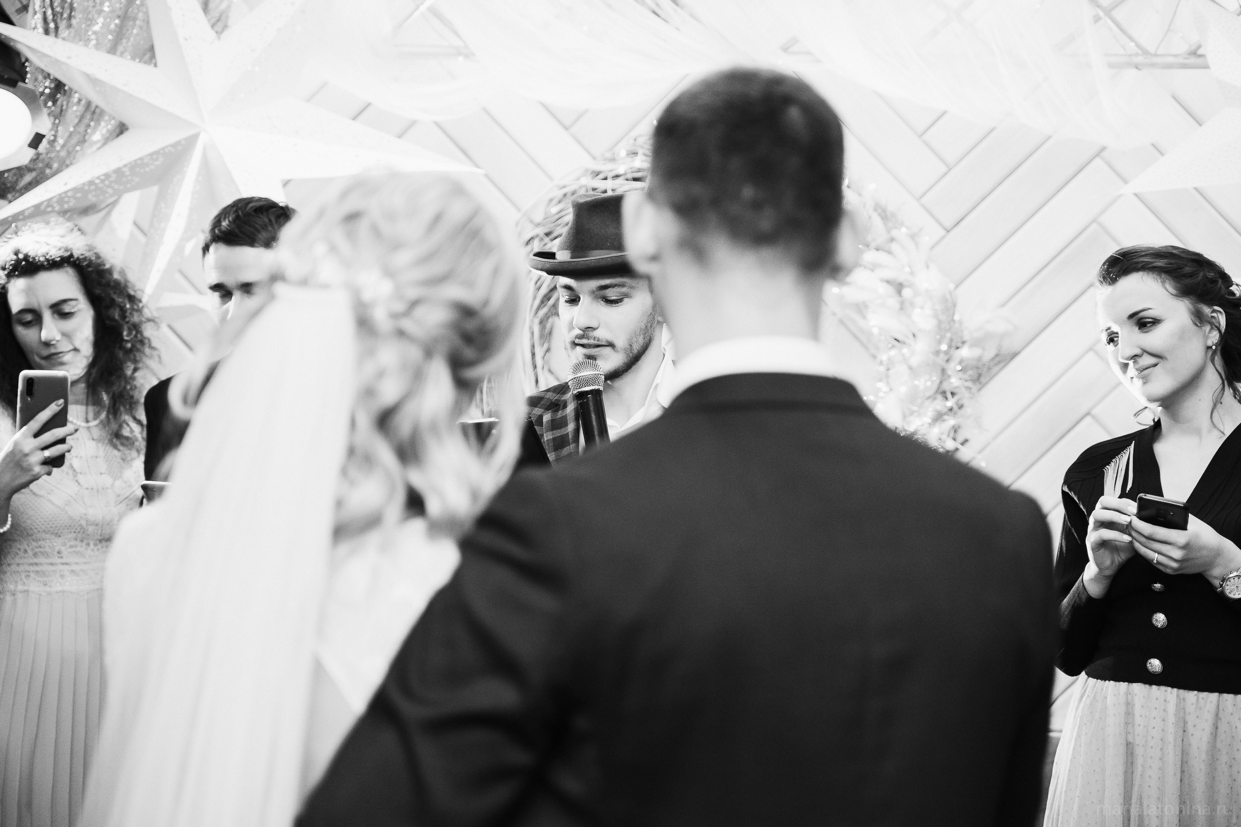 Свадьба зимой в Петербурге