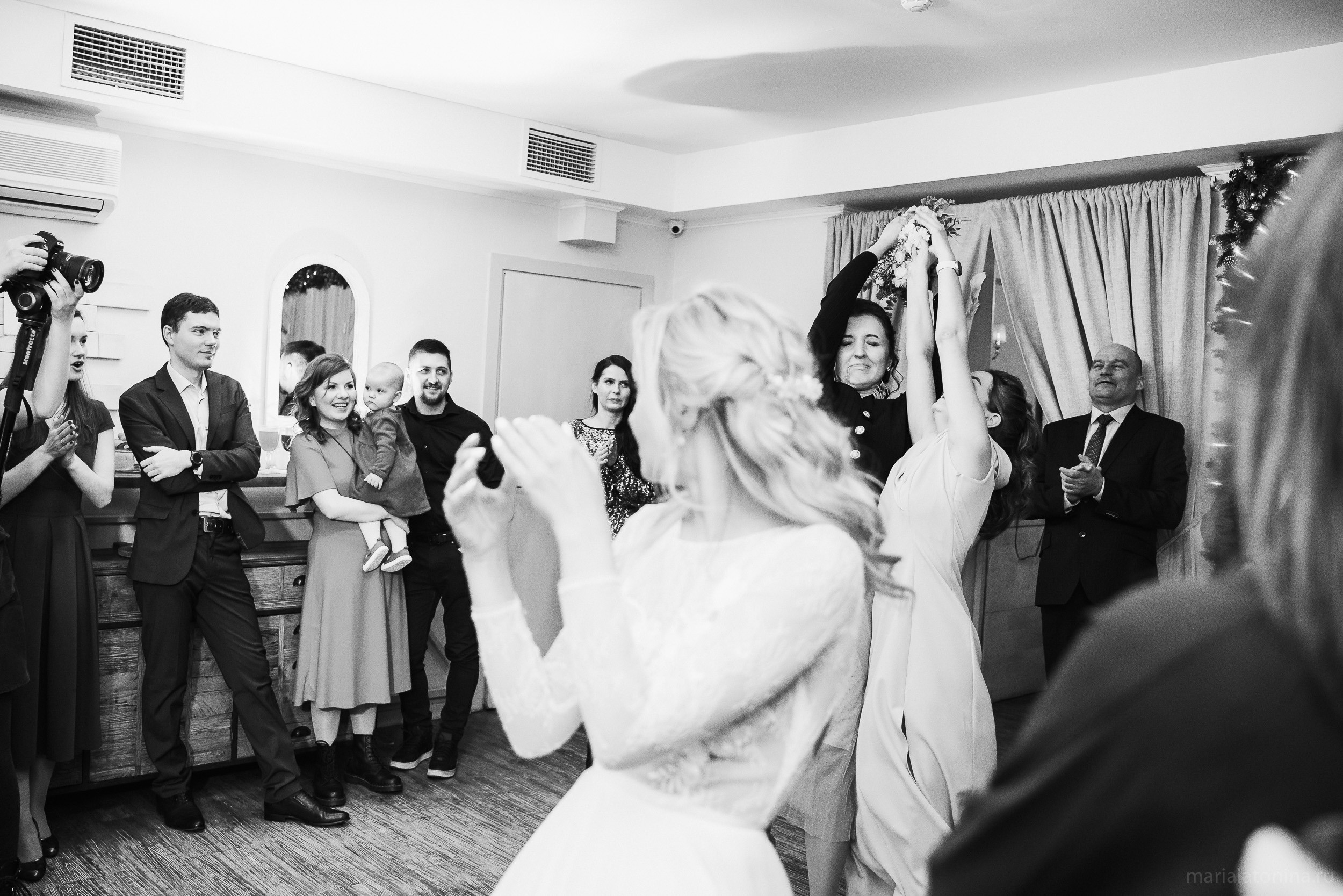 Свадьба зимой в Петербурге