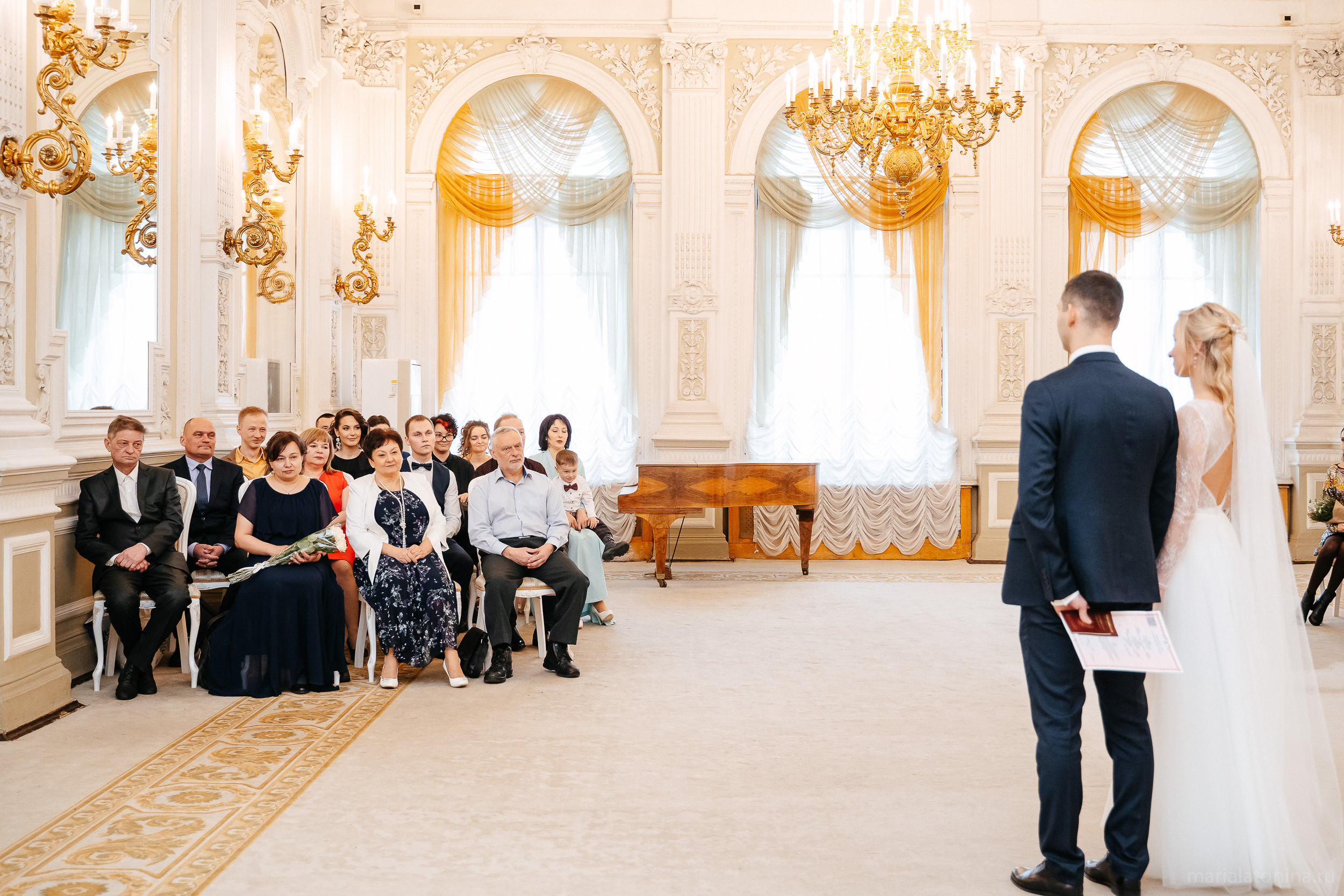 Свадьба зимой в Петербурге