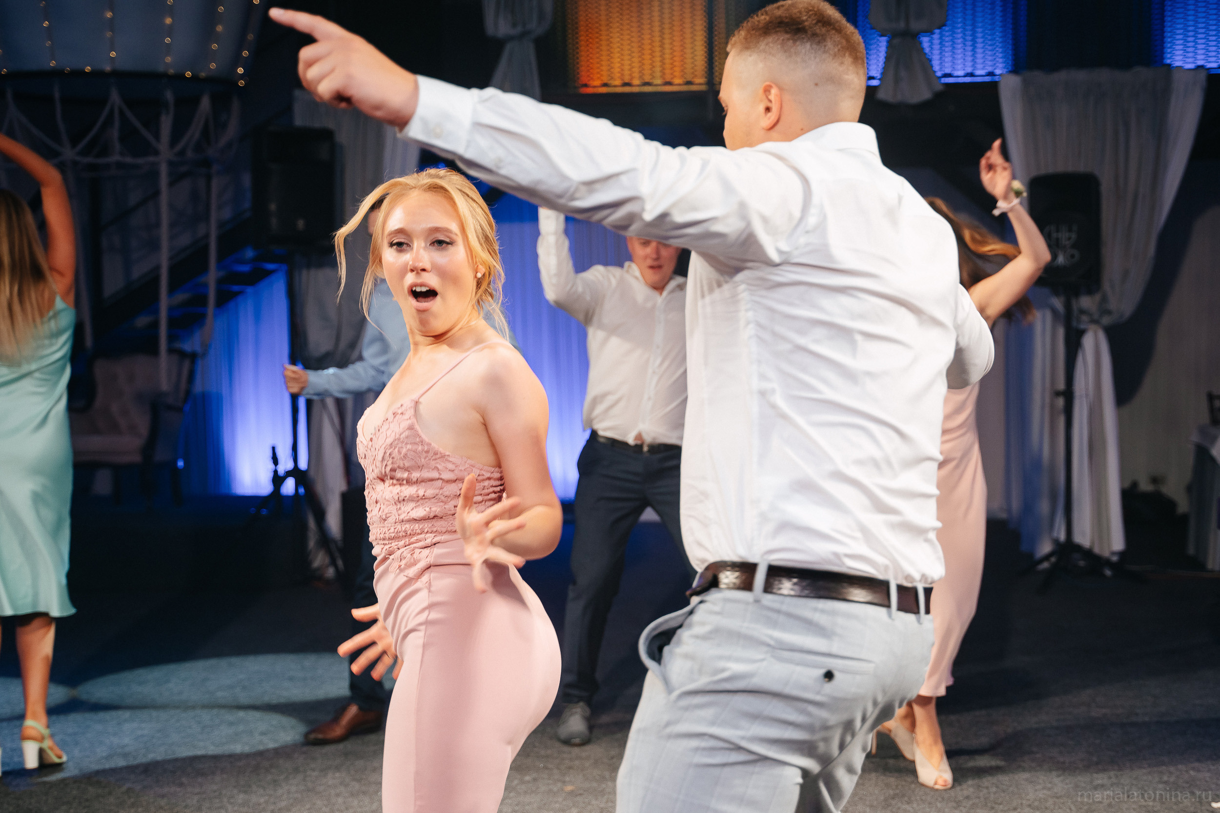 Свадебная съемка в Пушкине. Семейный и свадебный фотограф в Санкт-Петербурге и Москве