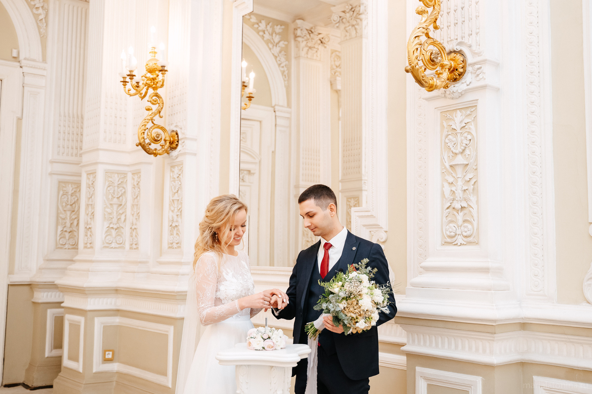 Свадьба зимой в Петербурге