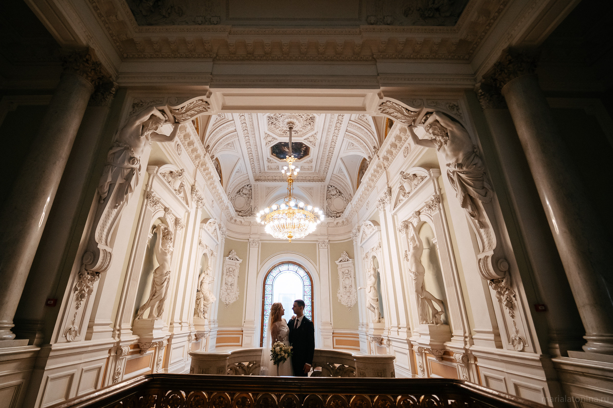 Свадьба зимой в Петербурге