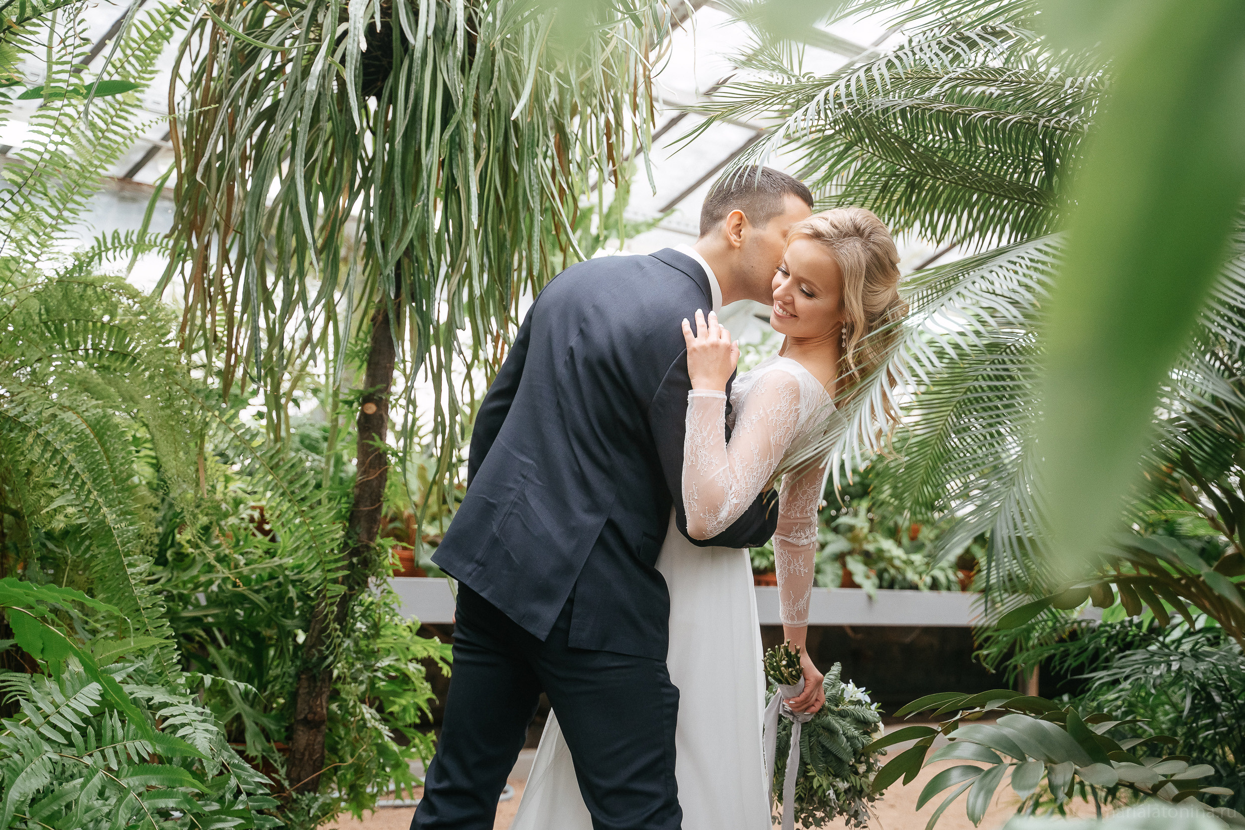 Свадьба зимой в Петербурге