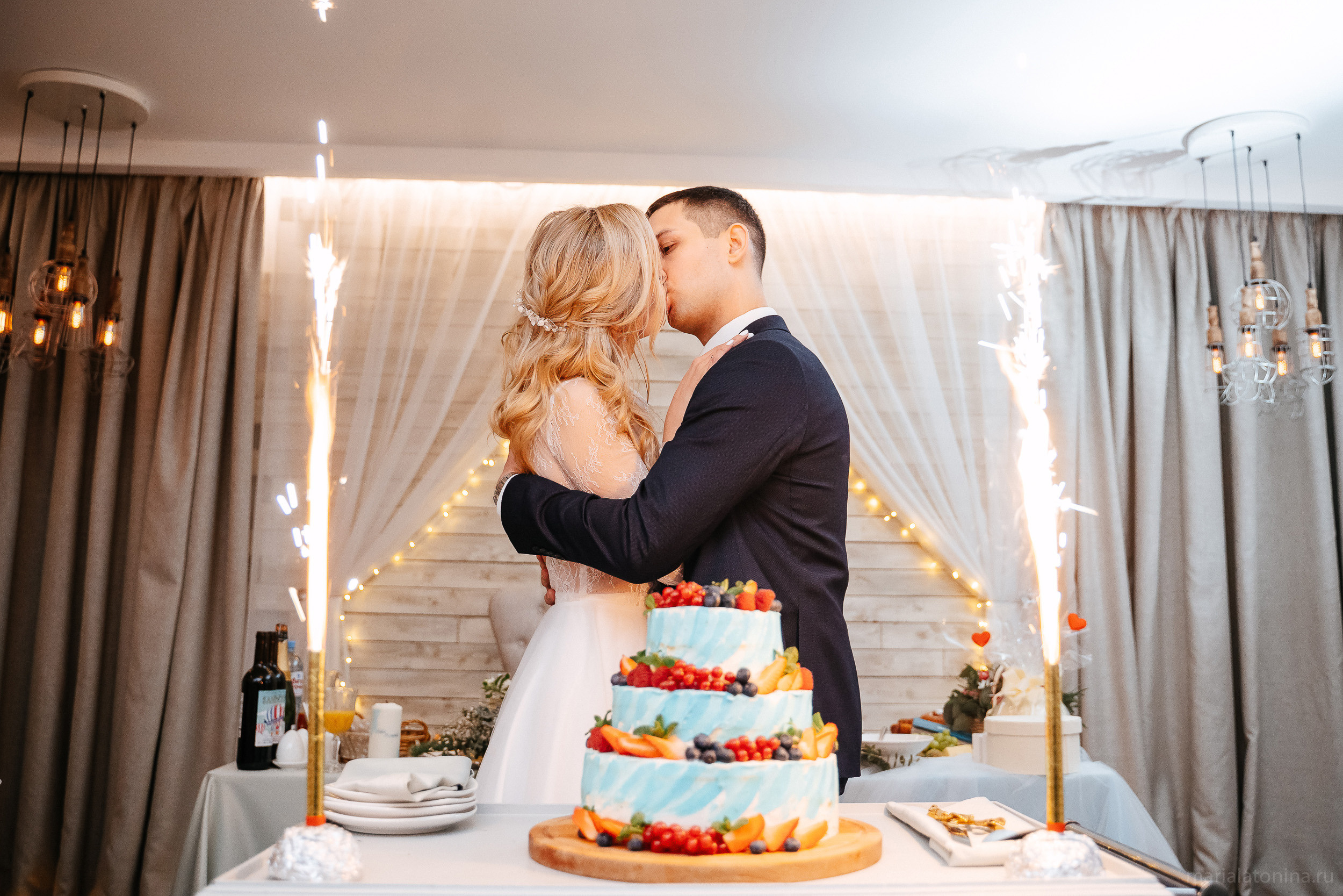 Свадьба зимой в Петербурге