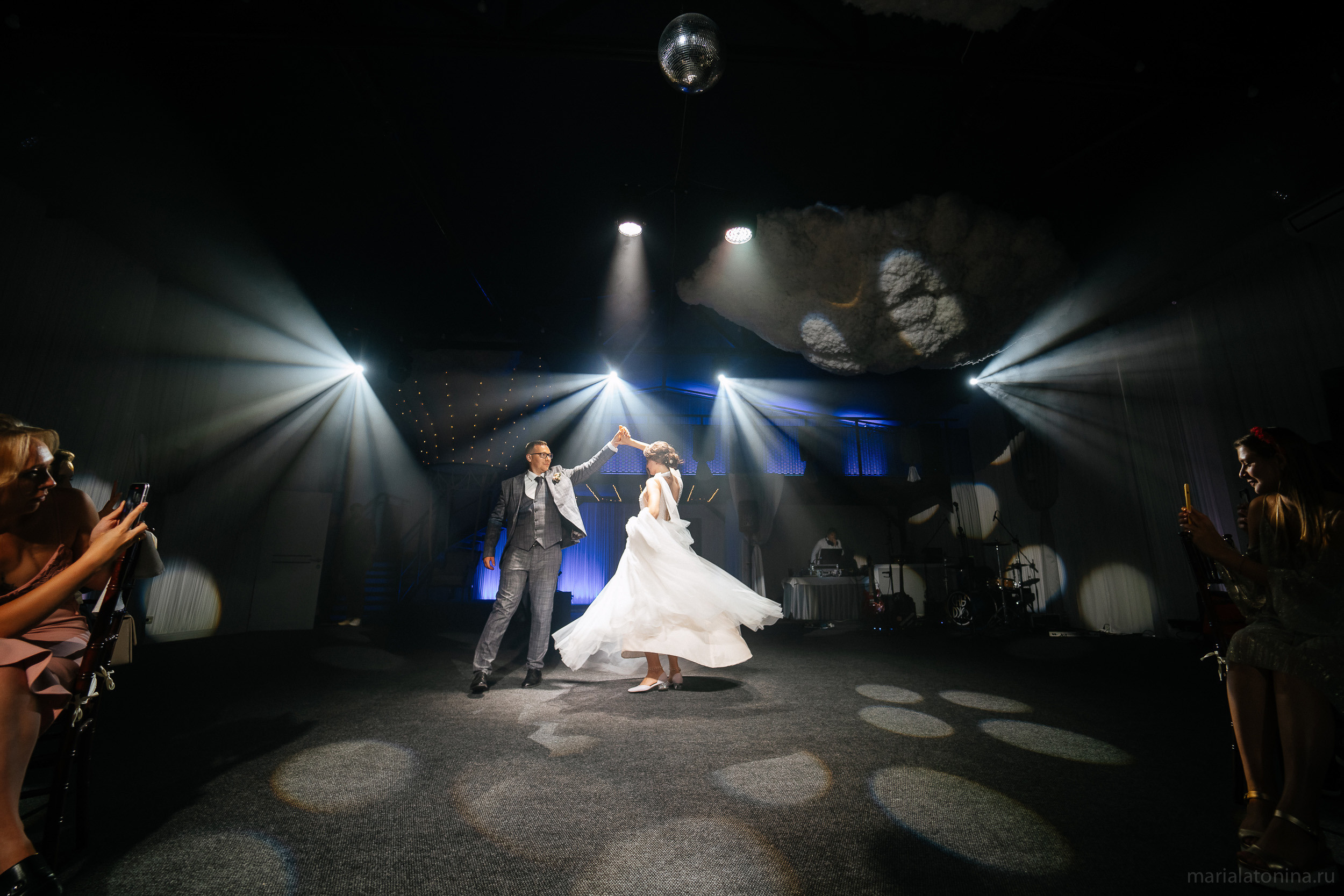 Свадебная съемка в Пушкине. Семейный и свадебный фотограф в Санкт-Петербурге и Москве