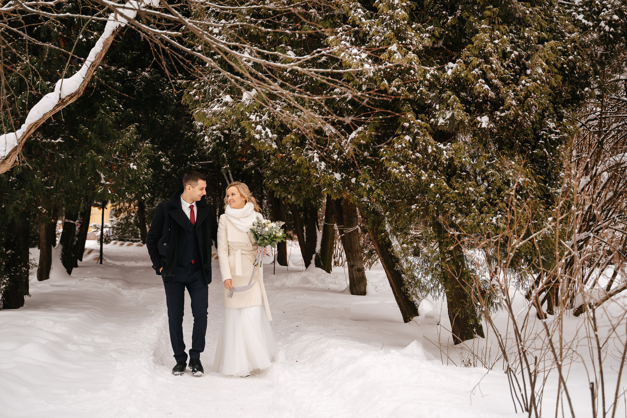 Свадьба зимой в Петербурге
