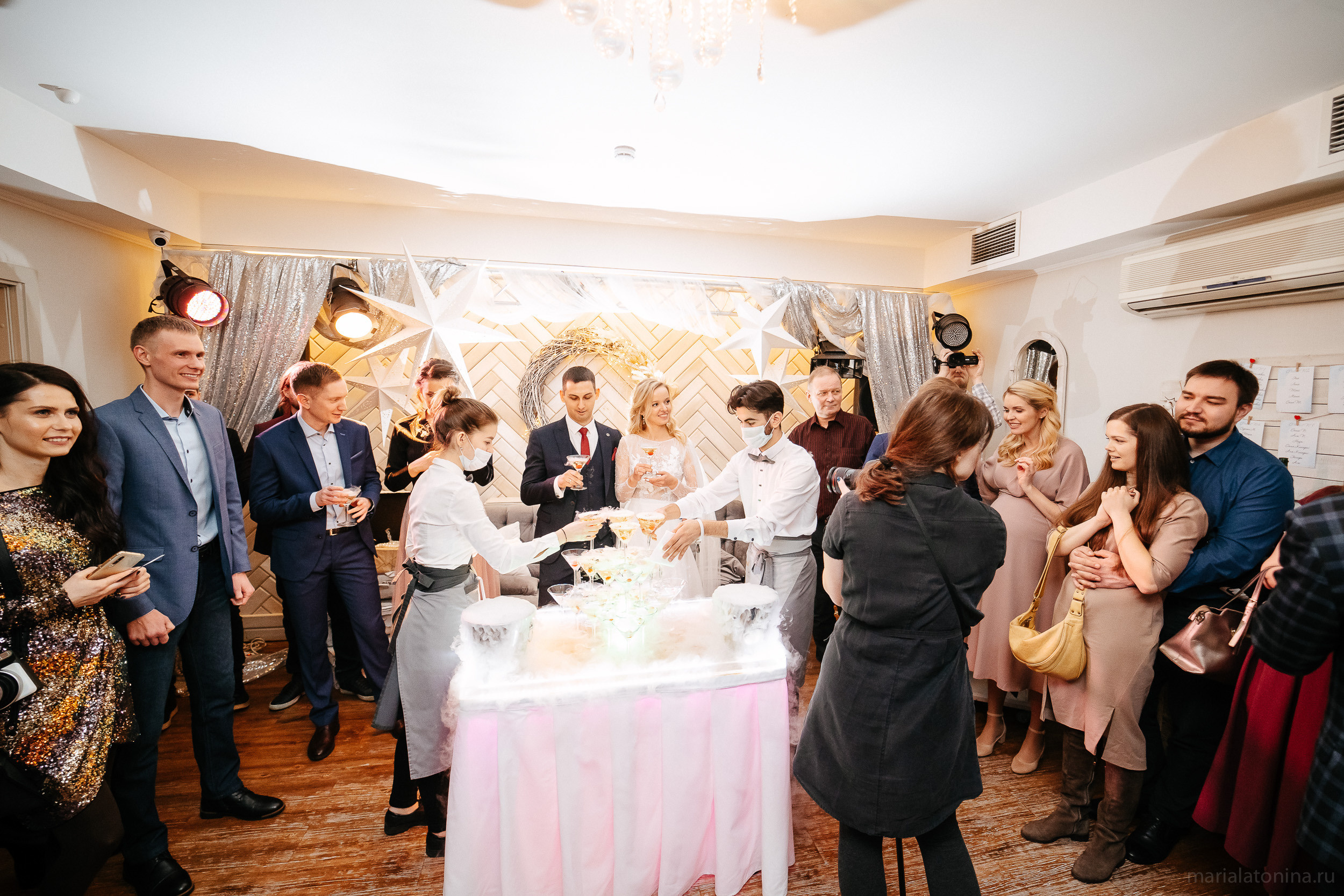 Свадьба зимой в Петербурге