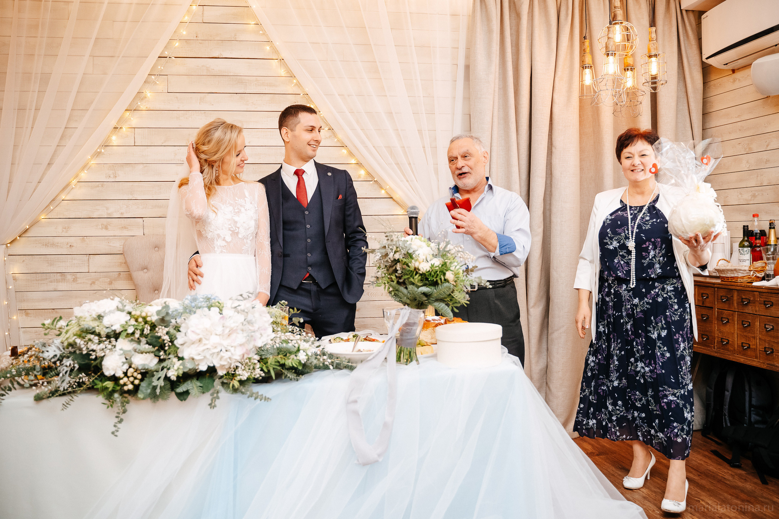 Свадьба зимой в Петербурге