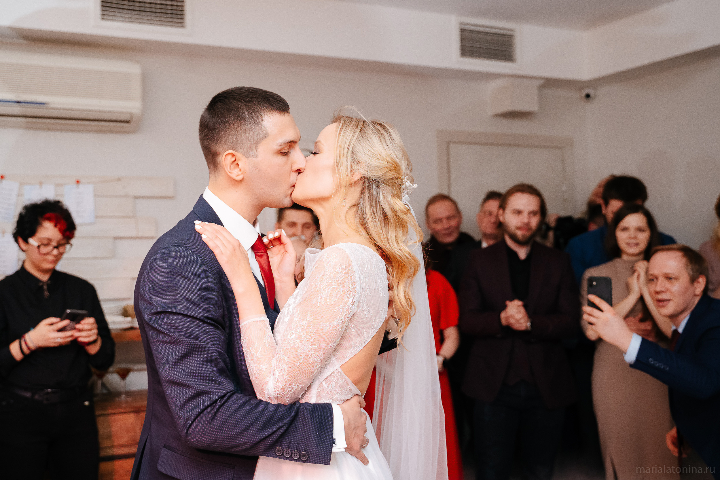 Свадьба зимой в Петербурге