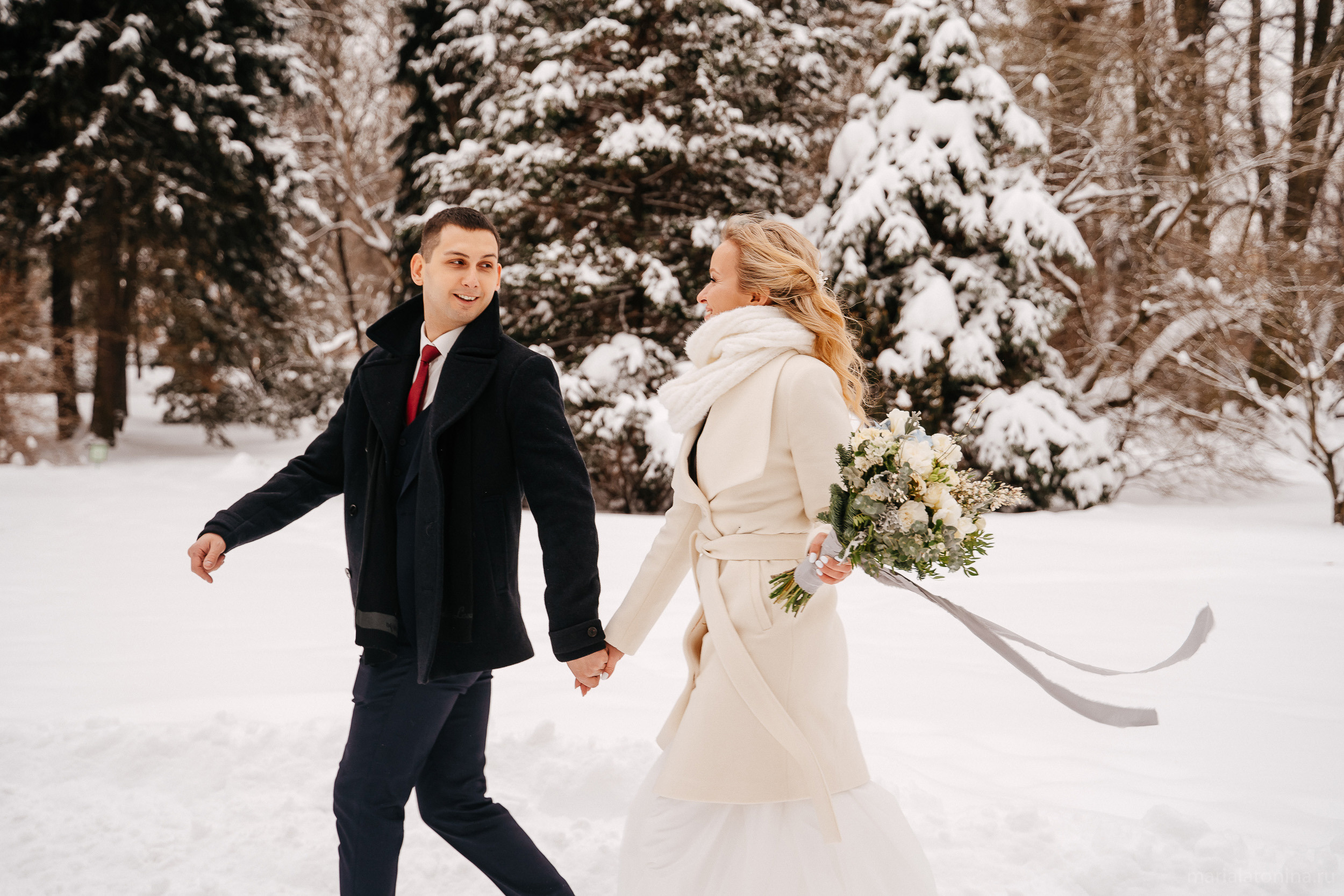 Свадьба зимой в Петербурге