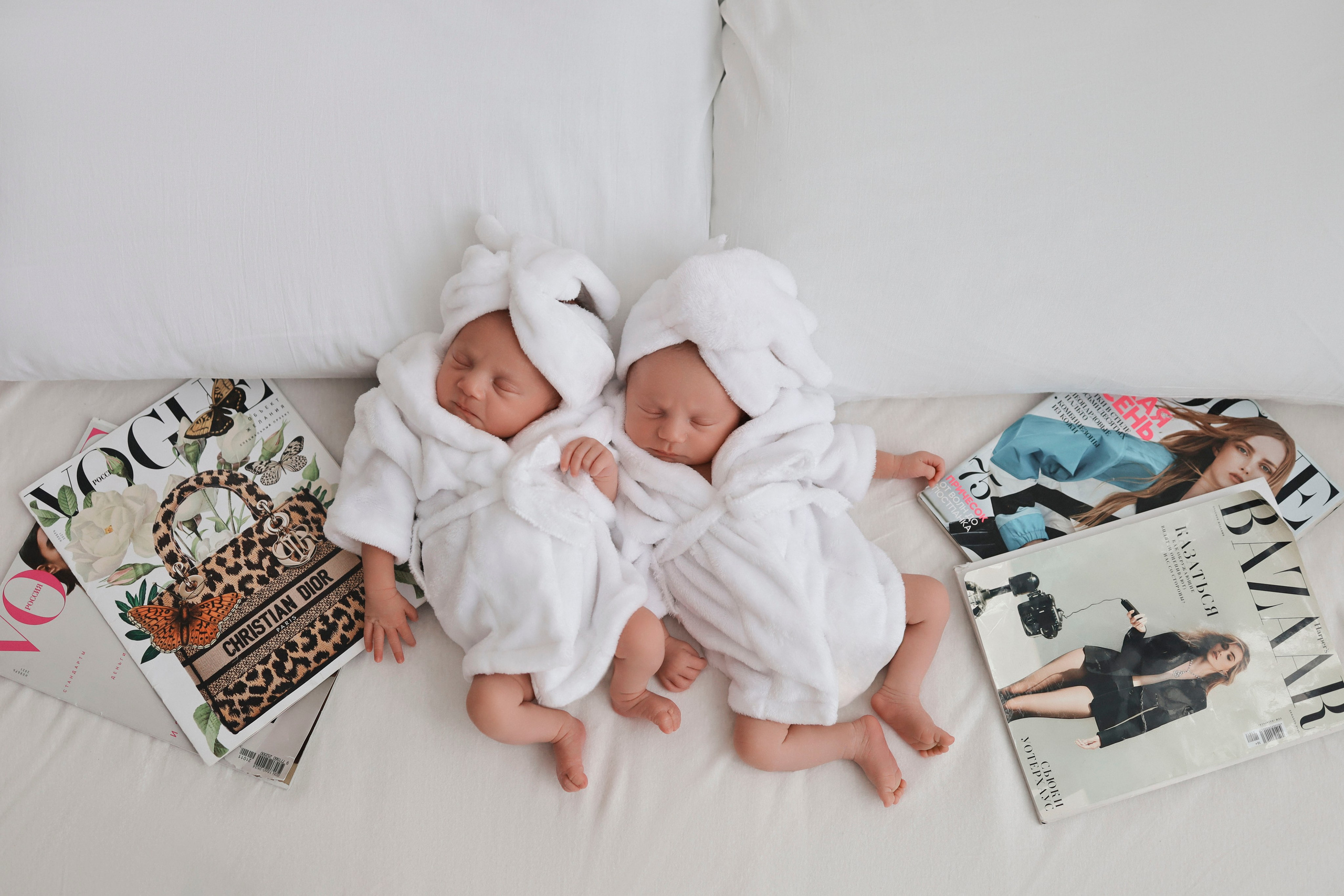 Двойня. Фотограф новорожденных и детский фотограф в Новосибирске
