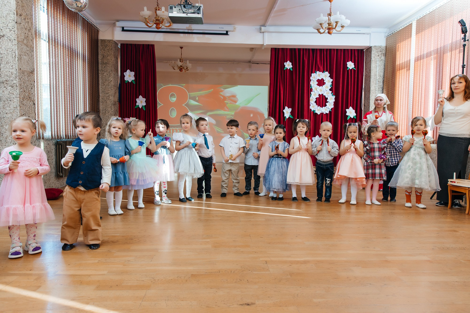Детский сад № 93 — Утренник (07.03.2023). Свадебный и семейный фотограф Крамар Наталья