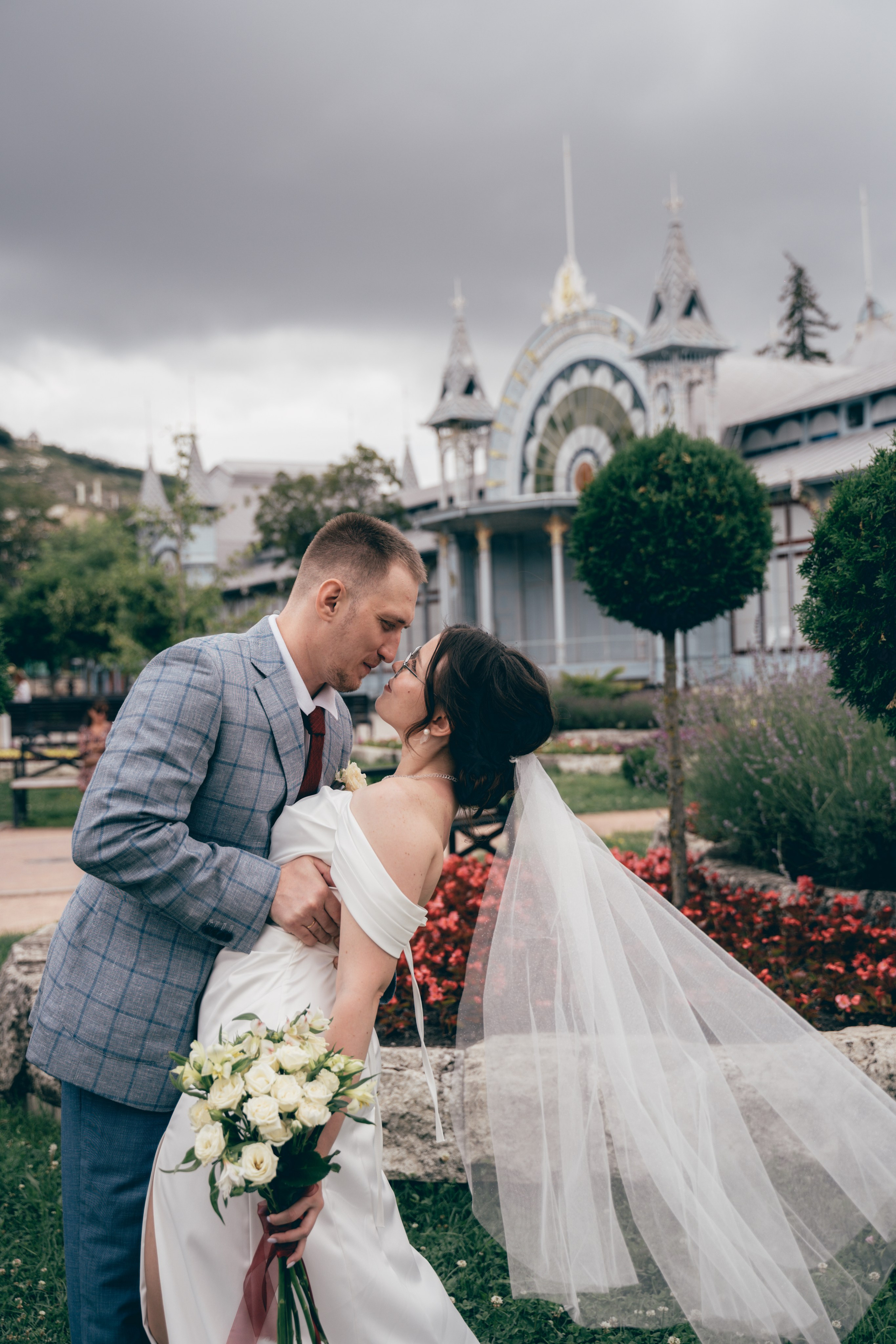 Свадебный фотограф КМВ Пятигорск, Железноводск, Ессентуки, Кисловодск Архыз Домбай Горы Фотосессия. Фотограф КМВ|ГОРЫ Пятигорск Железноводск Ессентуки Кисловодск Домбай Архыз Эльбрус