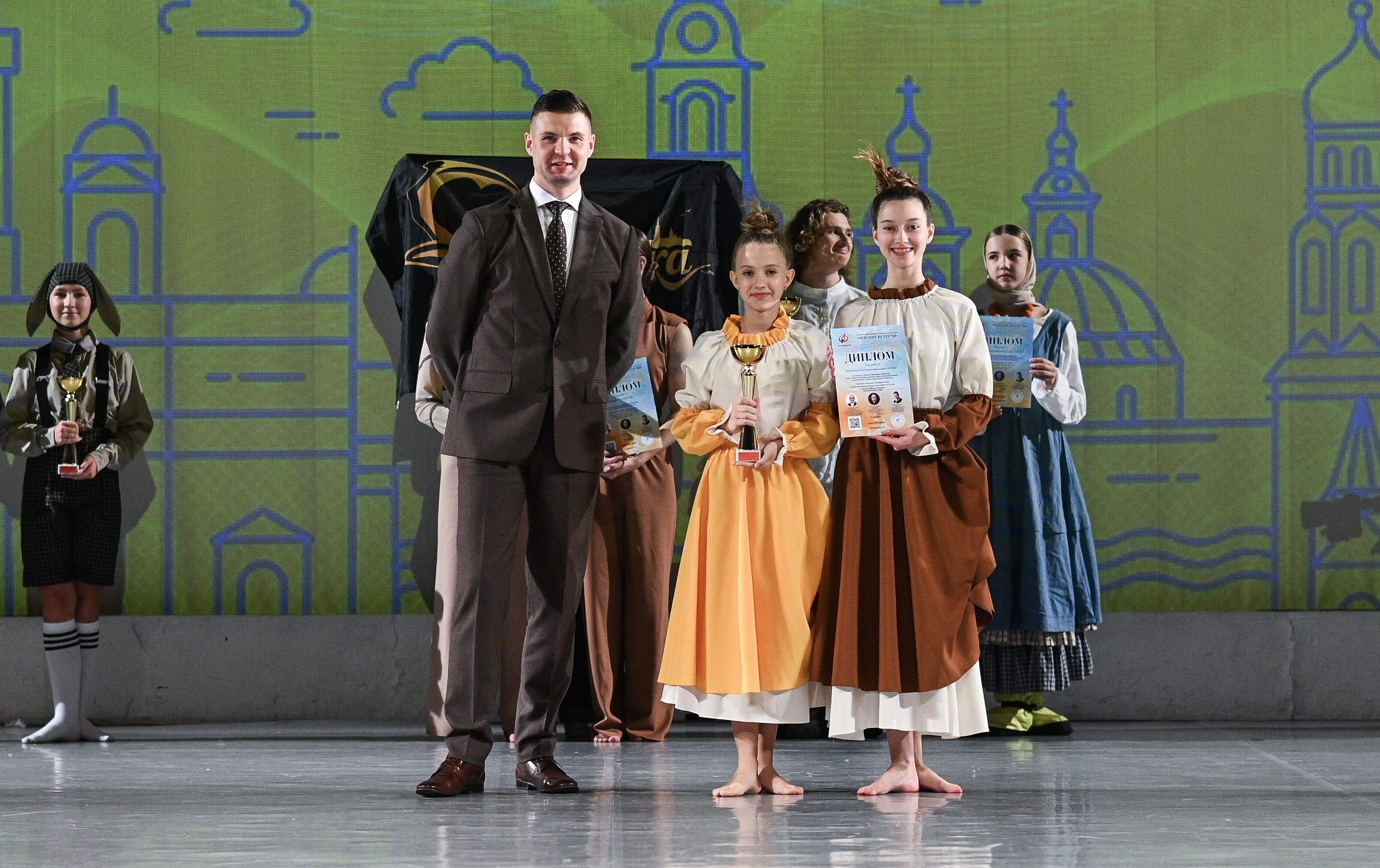 06.10.2024 «АртКомпас» Всероссийский фестиваль талантов «Невские встречи» г. СПБ. Медиастудия Фото Концепт