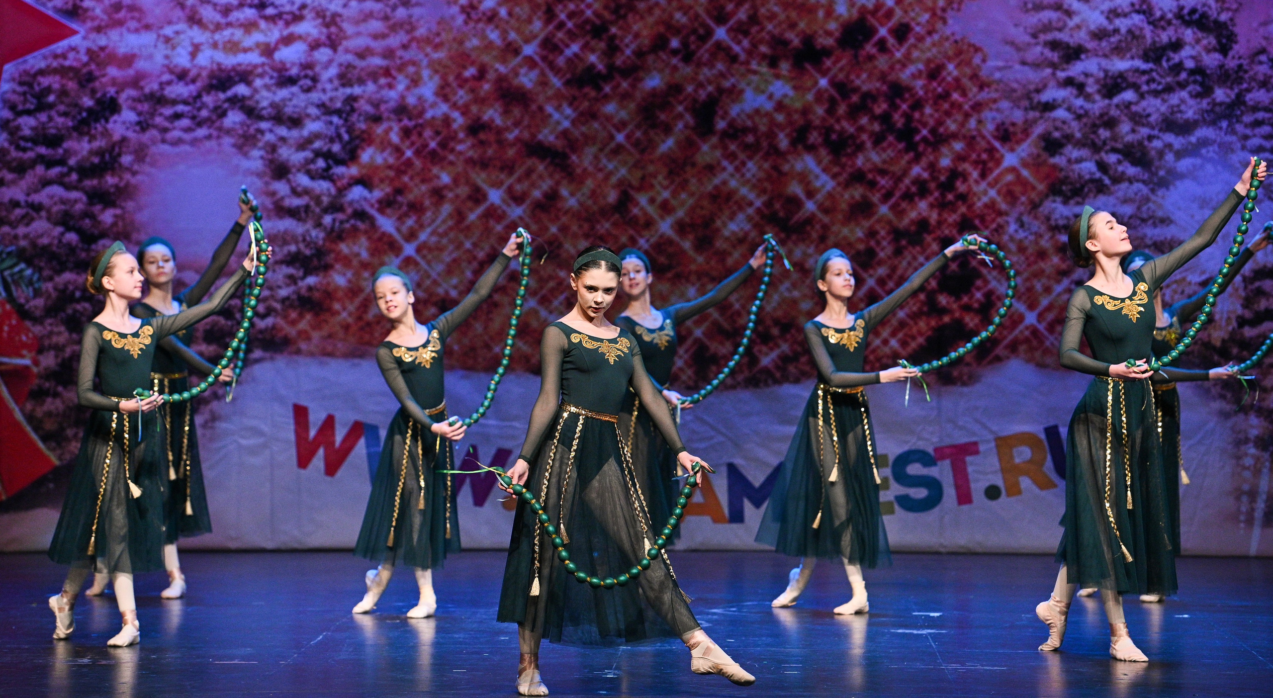 14.11.2024 «Новогодний Звездопад Талантов» Фестивальное движение «Шаг к мечте» г. Москва. Медиастудия Фото Концепт