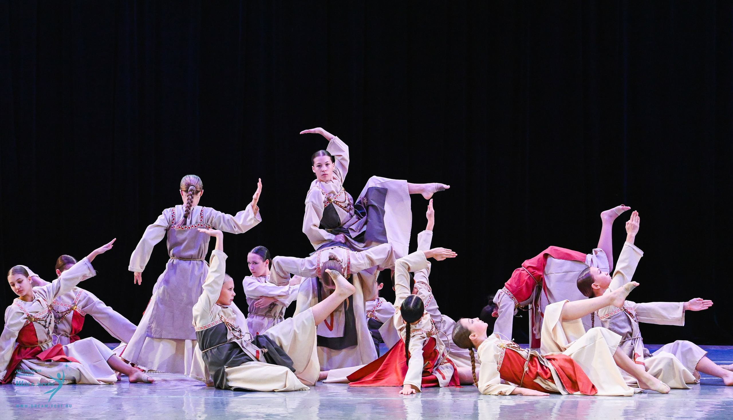 17.10.2025 Фестивальное движение «Шаг к мечте» г. Уфа. Медиастудия Фото Концепт