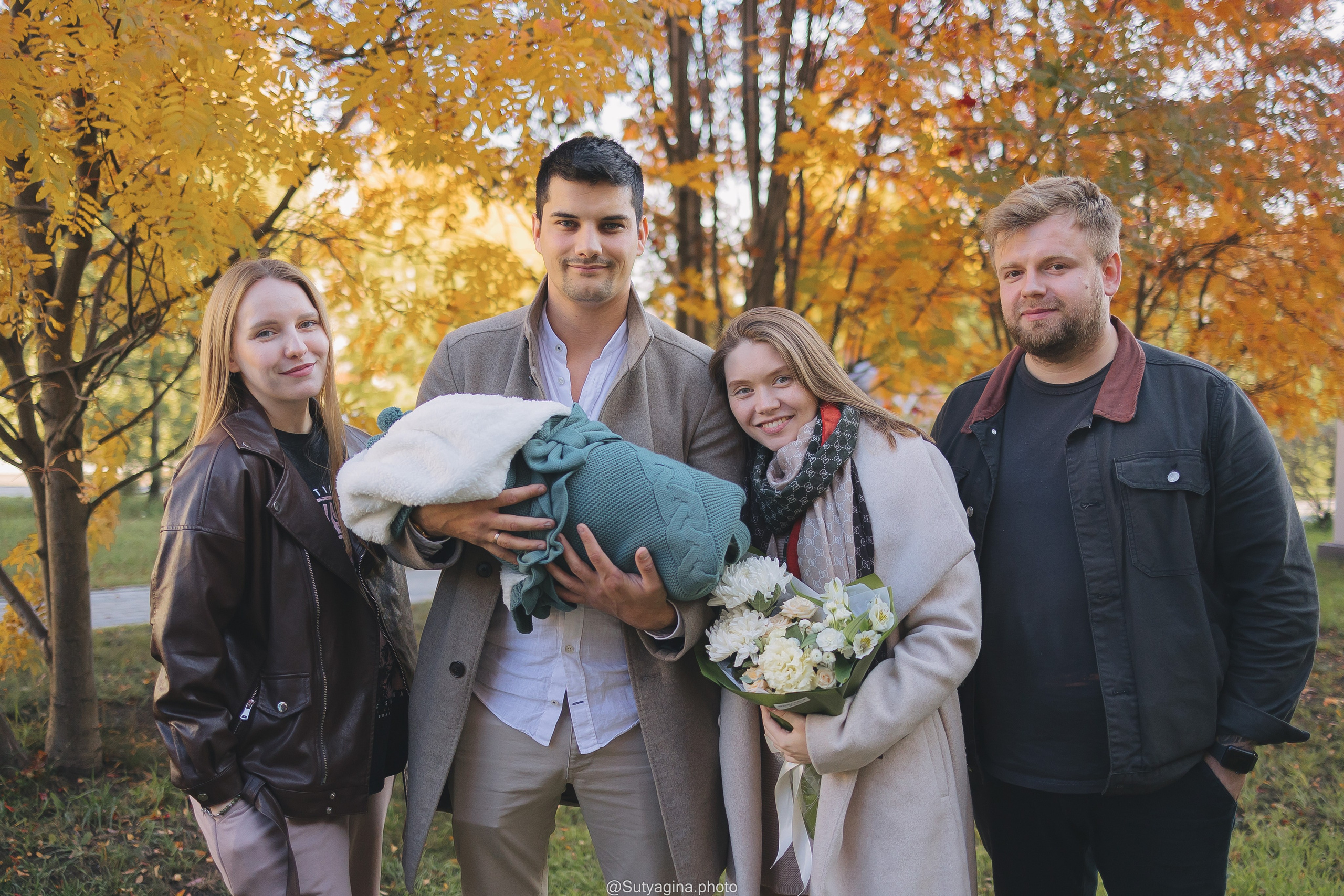 Выписка из роддома. Свадебный и женский фотограф