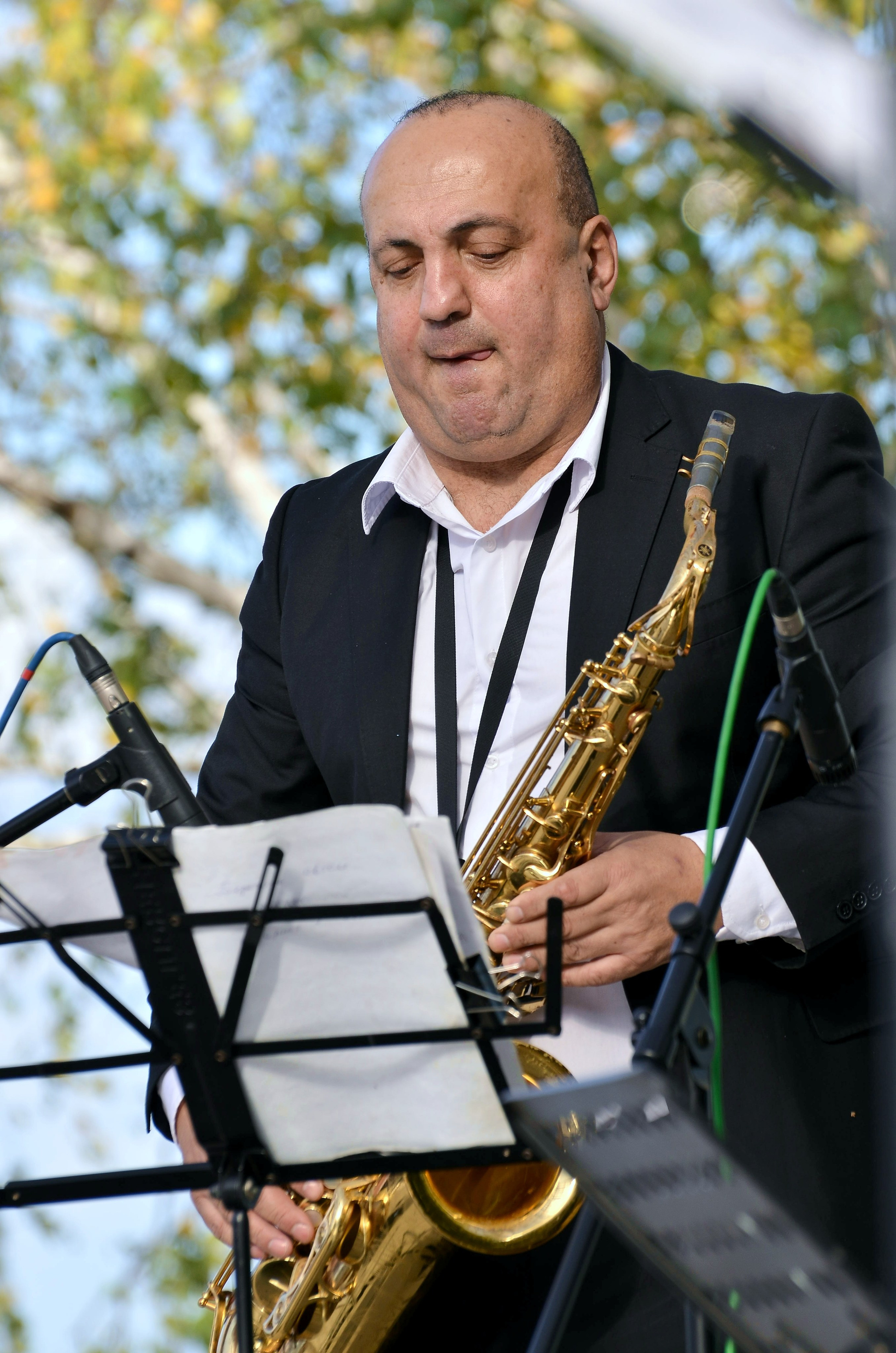 Евгений Дятлов. ФОТОГРАФ ВАШИХ МЕРОПРИЯТИЙ РЯЗАНЬ СЕРГЕЙ КЛЮЕВ Концертная фотография близка к репортажу и портретной съемке