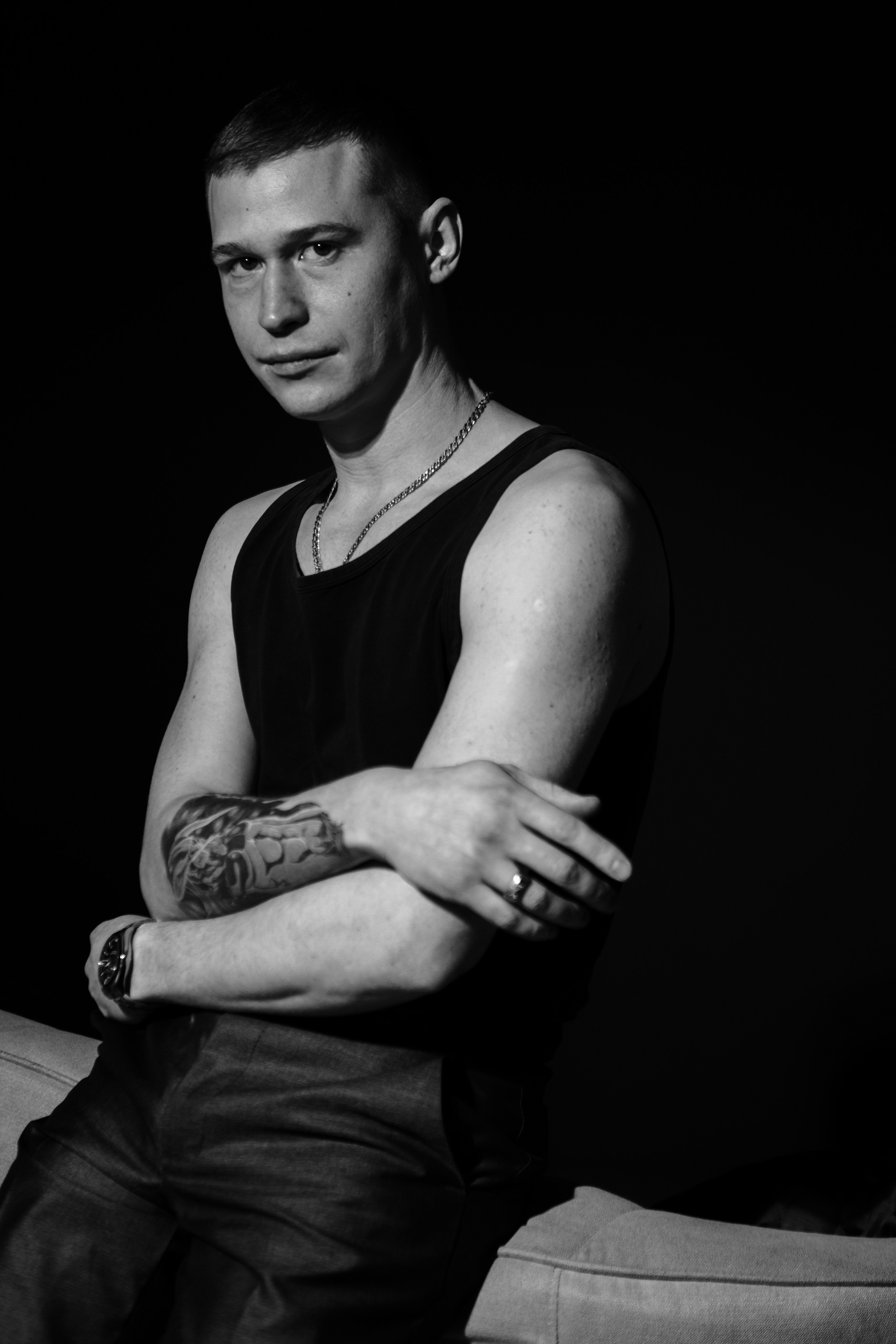 Антон. Фотограф Челябинск Эвелина Ганага, съемка для бизнеса и маркетплейсов