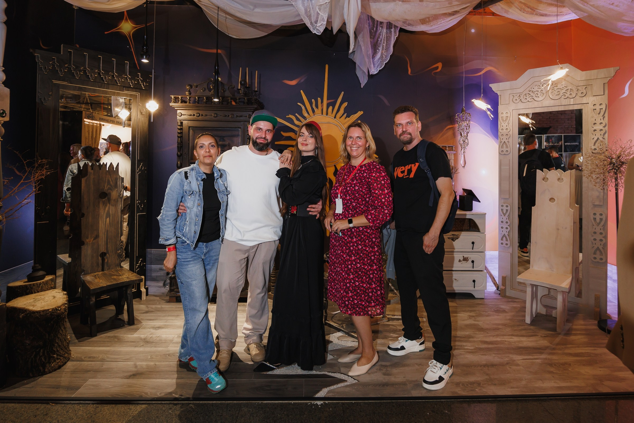 Фотоочёт работы интерьерной выставки «Русский дом». Фотограф на выставку в Москве