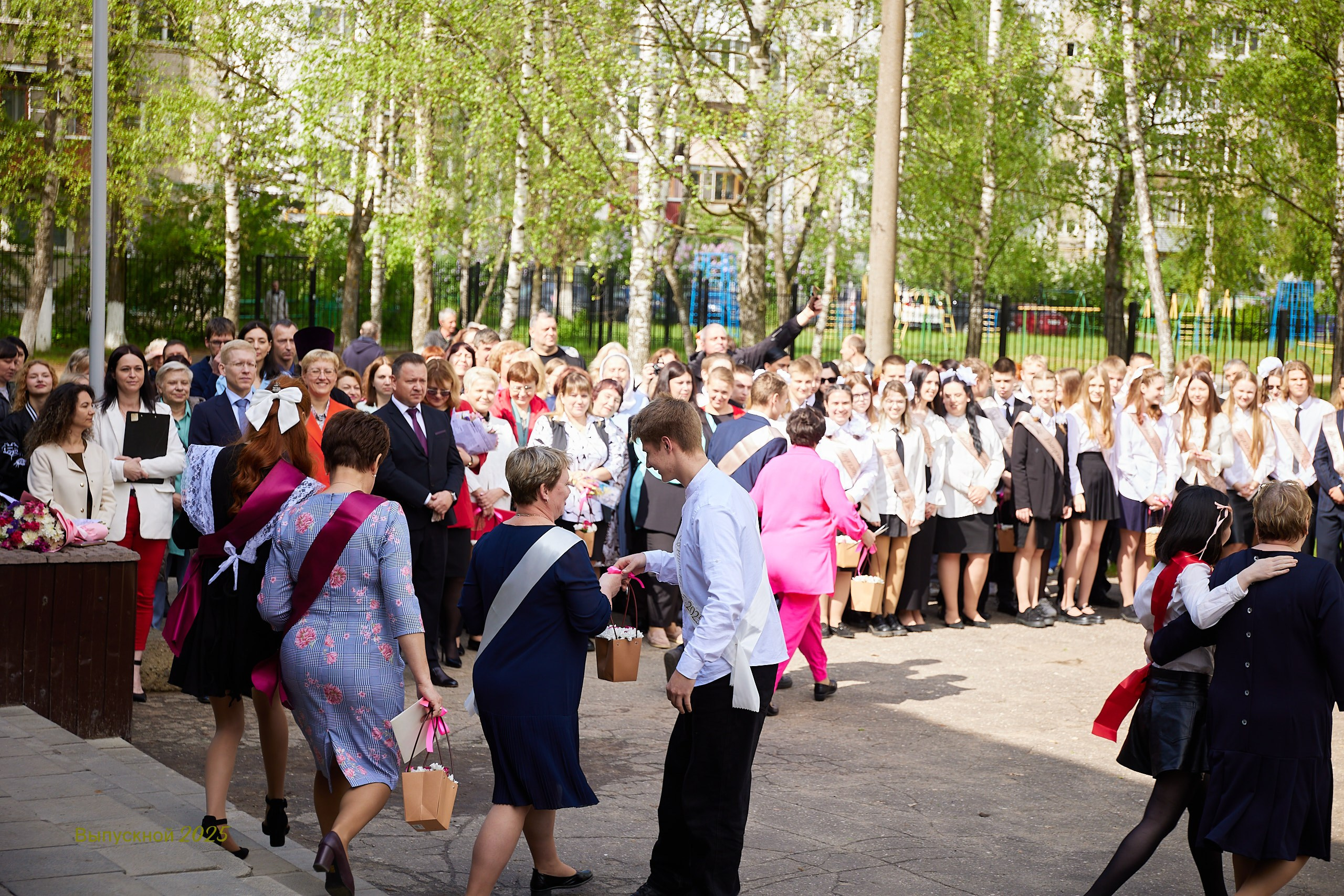 Выпускной «Прощай школа» 2025 год. Спортивный фотограф Некрасов Денис