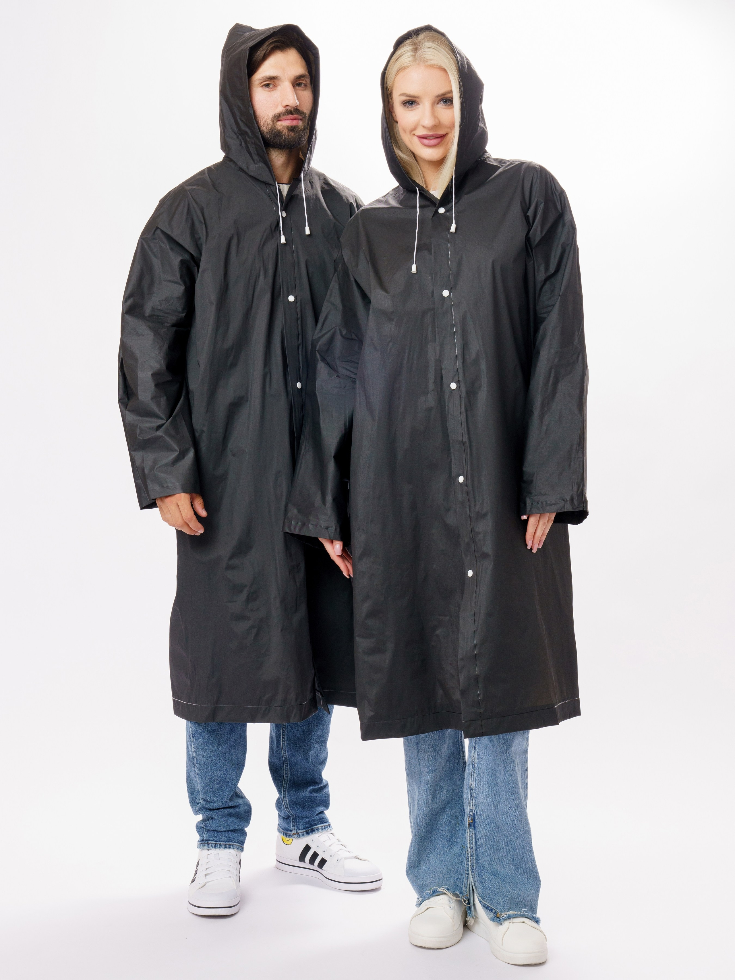 Дождевики, парная съемка. KED Production — продакшн из СПб. Создаём фото, видео и контент, который помогает брендам и селлерам продавать больше