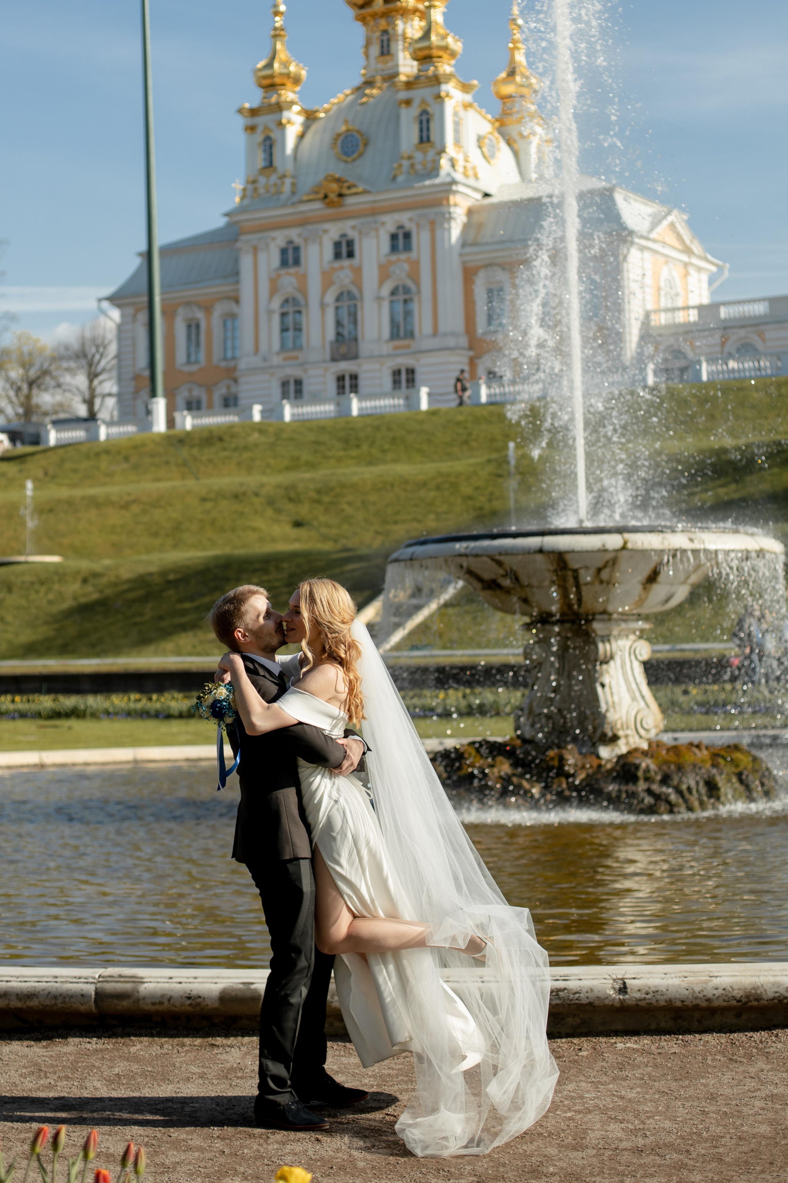 Петергоф / ЗАГС + прогулка. Свадебный и семейный фотограф в Москве Диана Левченко