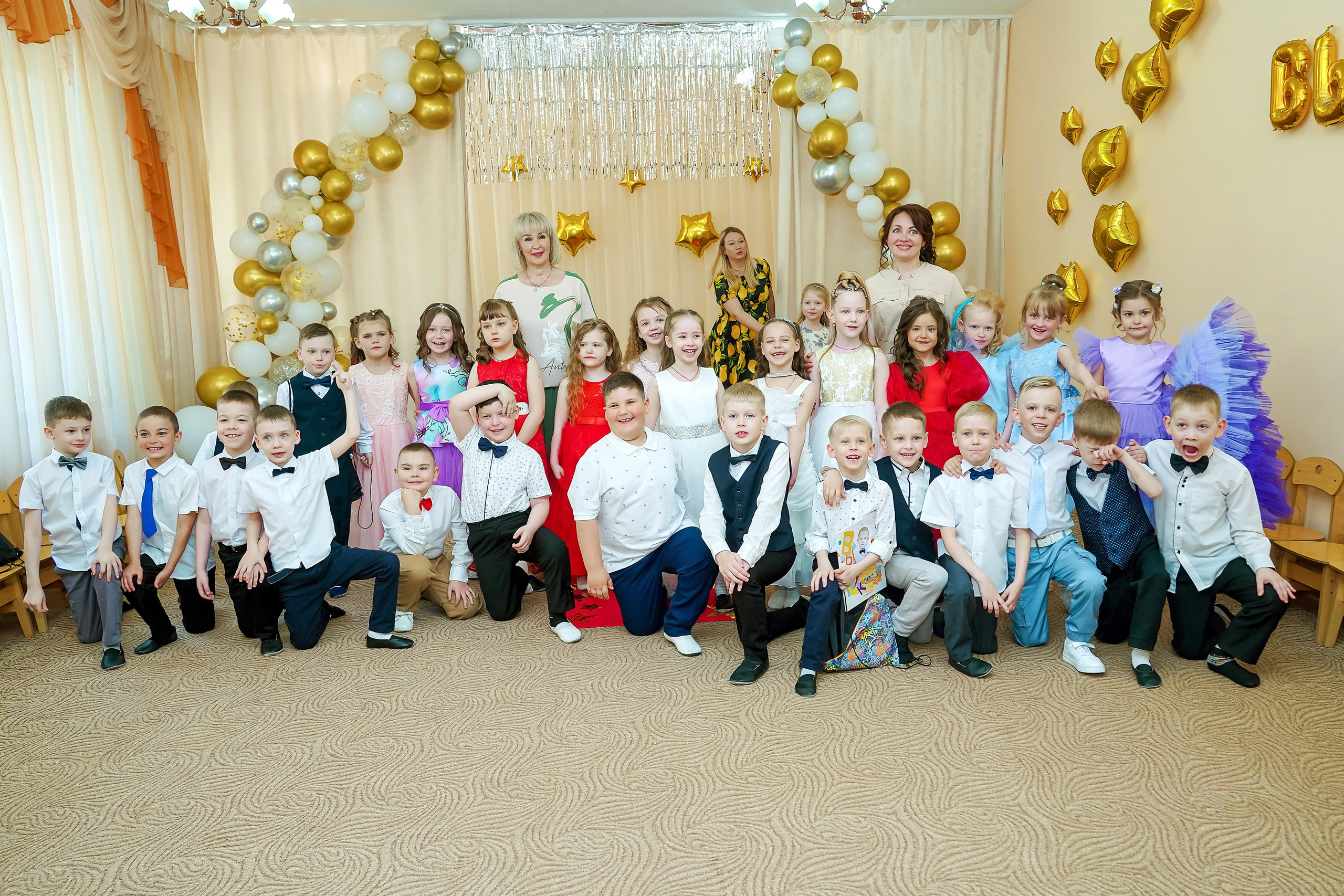 Фотосъемка видеосъёмка фотограф видеооператор новогодних утренников  в. Фотограф, видеооператор Нина Коршунова