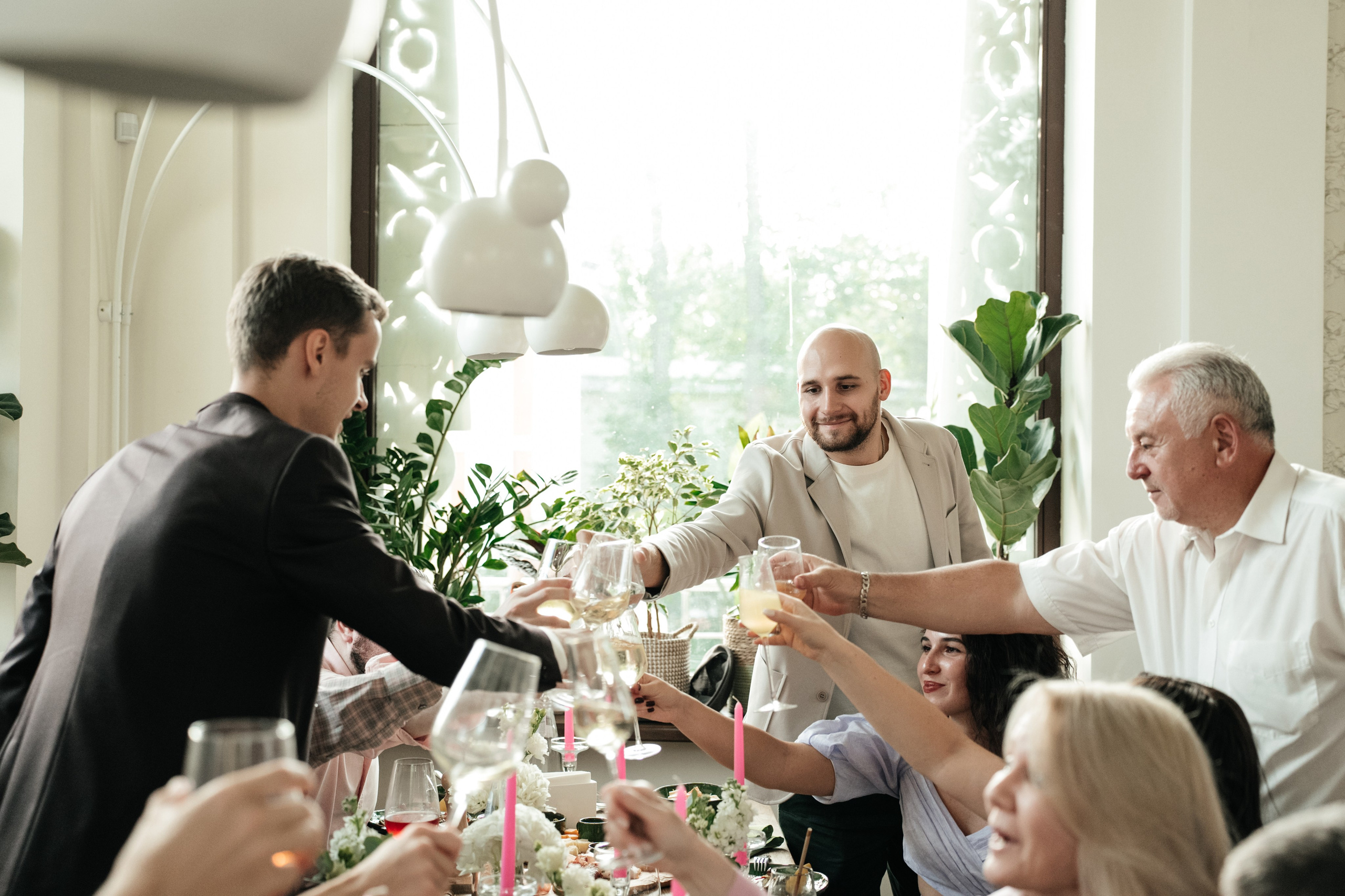 Ресторан Домик в саду, ВДНХ. Свадебный фотограф Москва Александра Аверкова