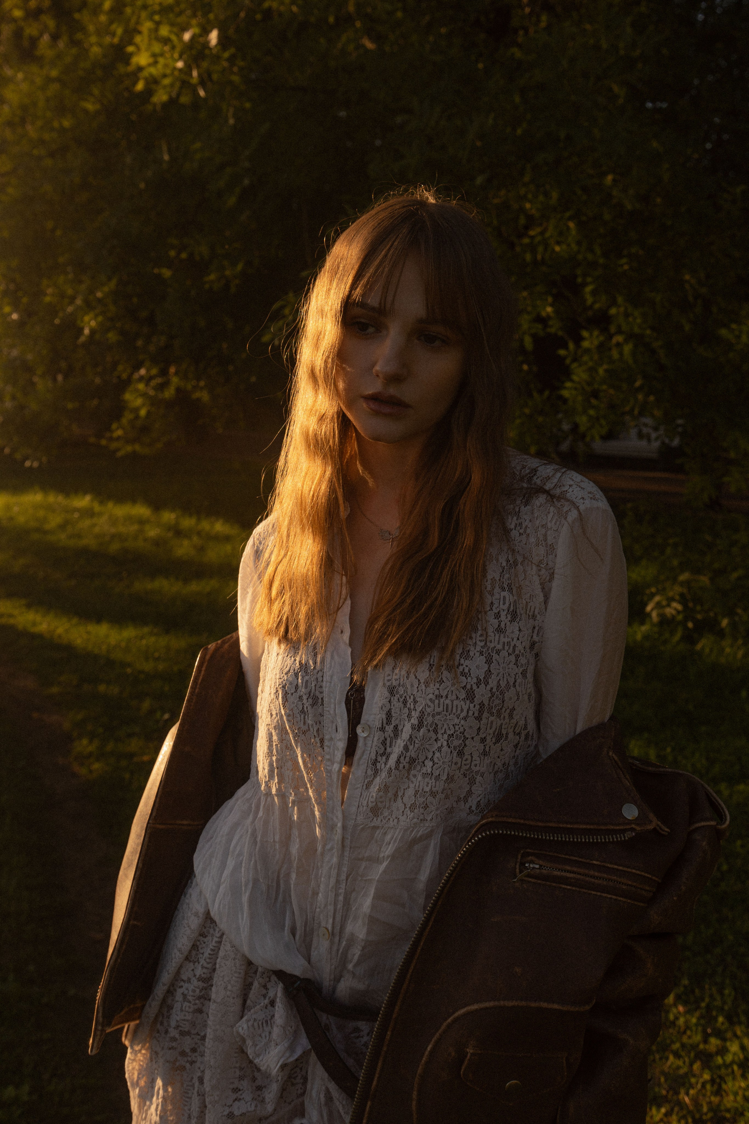 Yana and Nature. Photographer in Tbilisi Saint-Petersburg Worldwide — Elena Golubeva