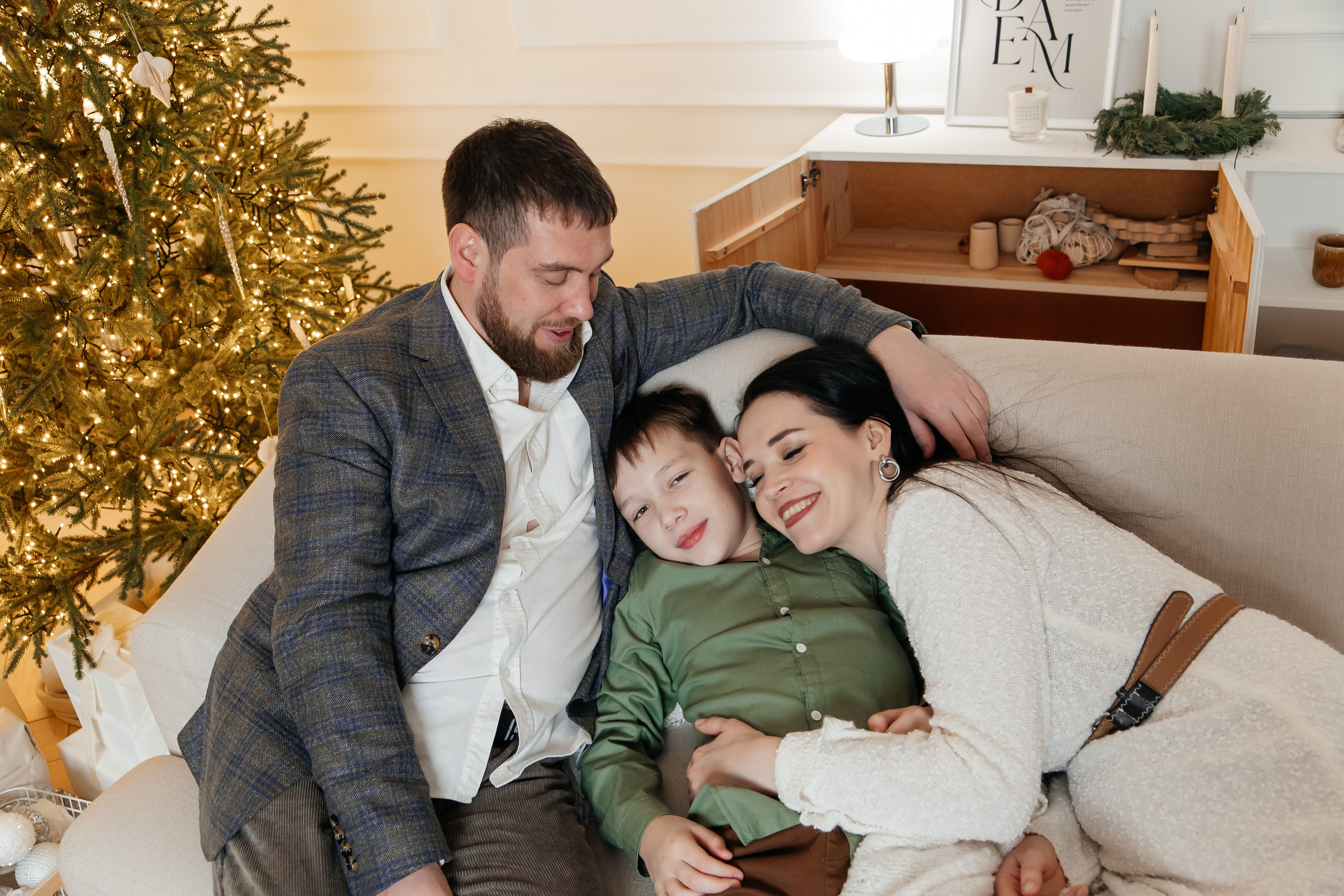 Новогодняя семейная фотосессия в студии. Свадебный, семейный фотограф, контент съёмка. Екатеринбург. Елена Граф