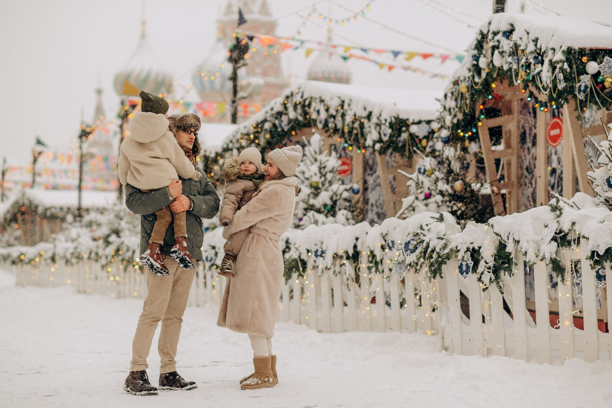 Новогодние фотосессии в центре Москвы. Семейный фотограф в Домодедово и Москве Елена Пичугина