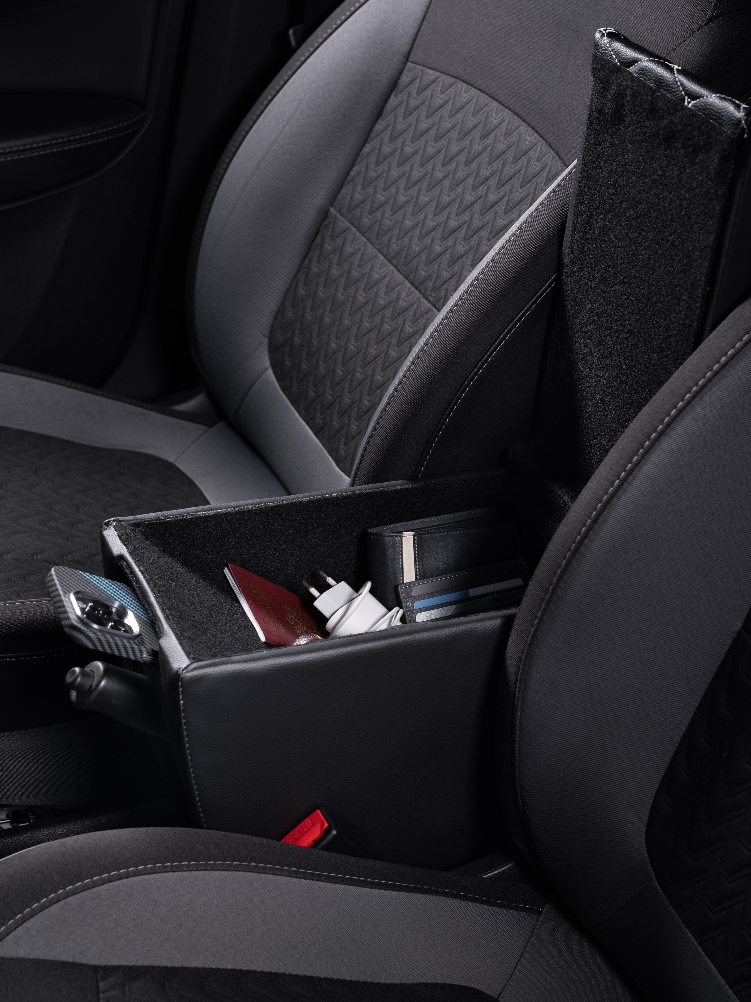 Автоподлокотники 2. Предметный фотограф, фото для маркетплейсов Пятигорск, КМВ