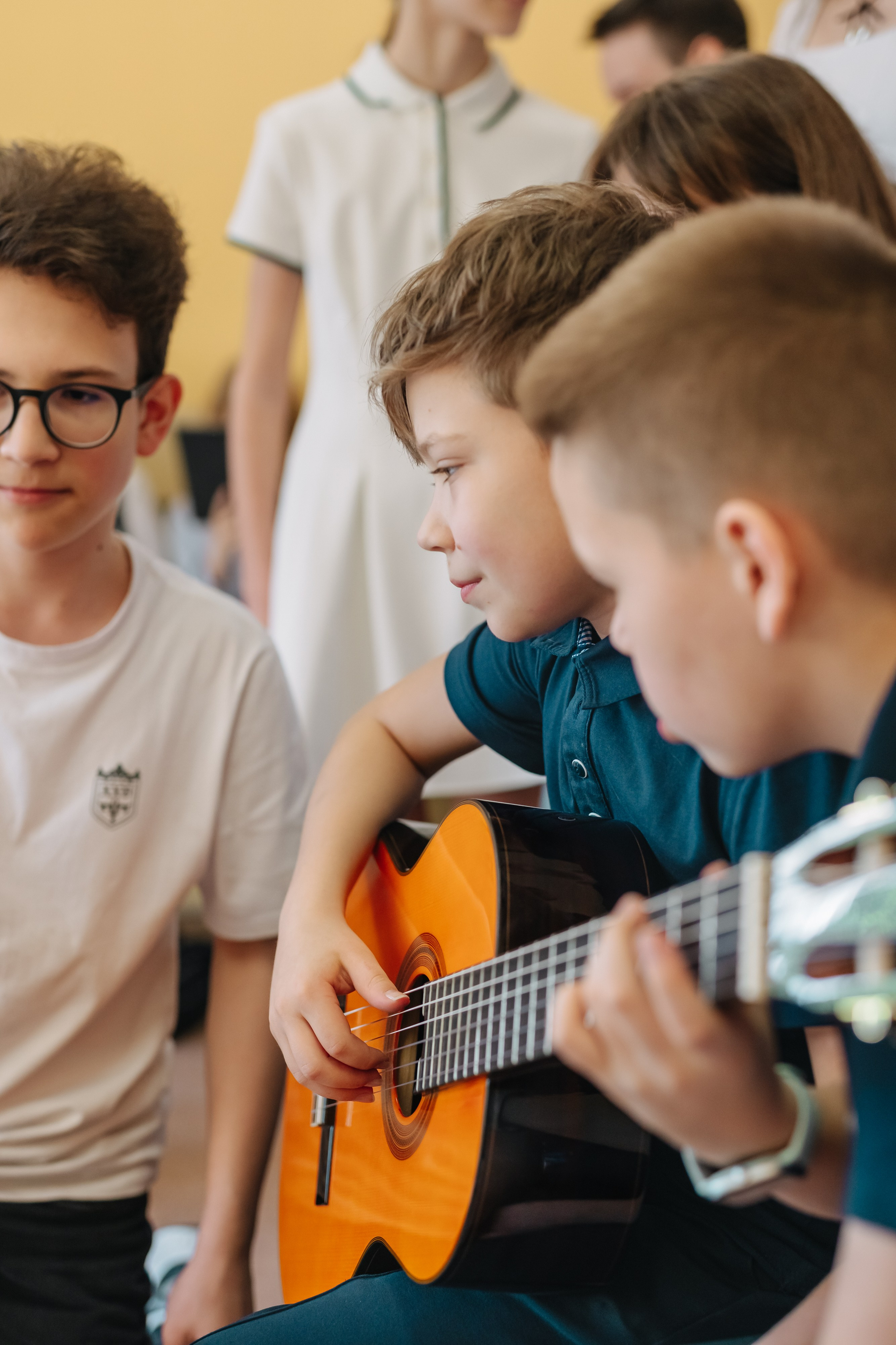 6 класс. Школьные альбомы и альбомы для детского сада. Юлия Осипова. Москва