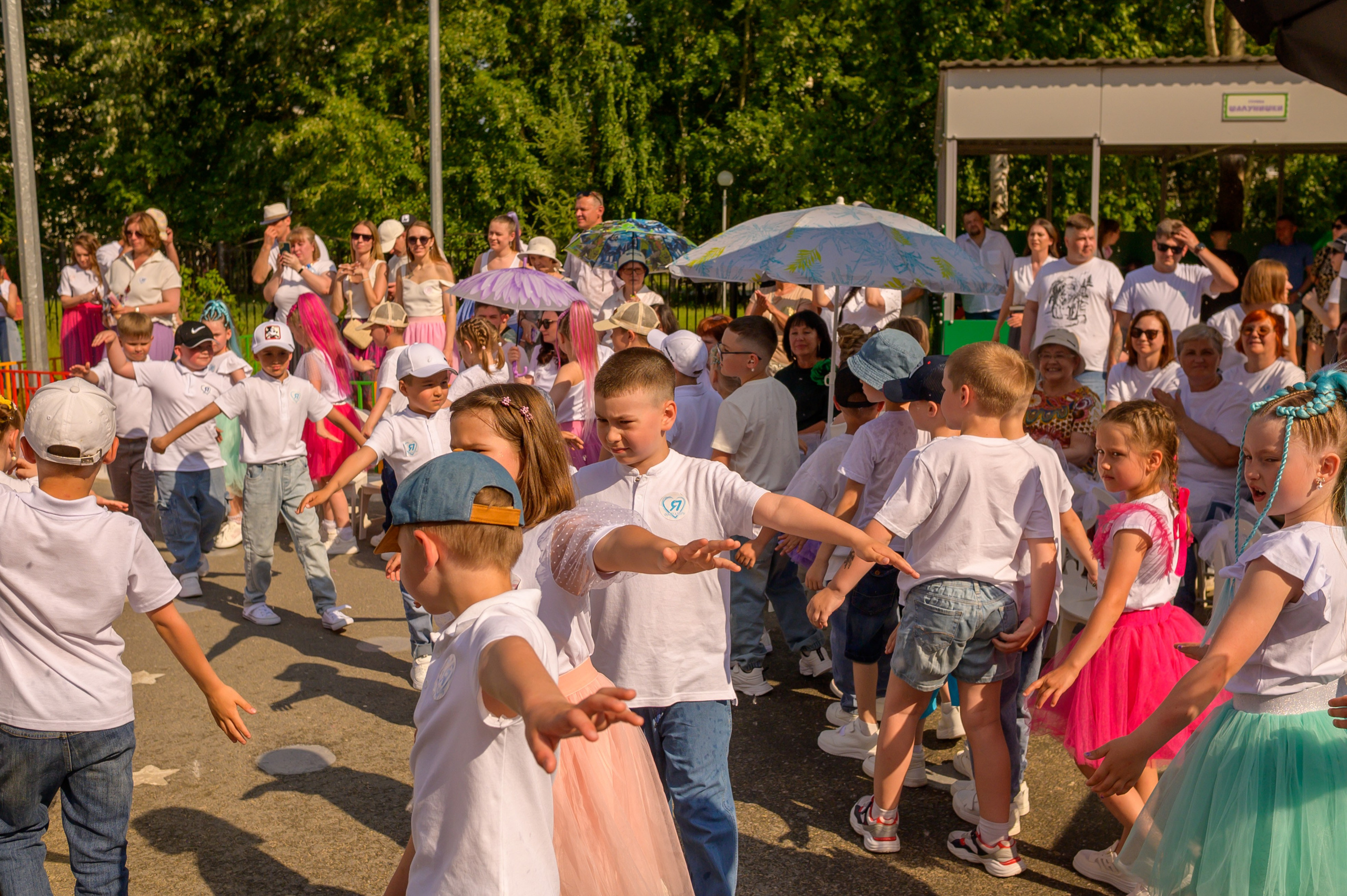 Репортаж выпускного группа «Фантазёры» 3 садик. Фотограф новорожденных, семейный детский в Тюмени Татьяна Морозова