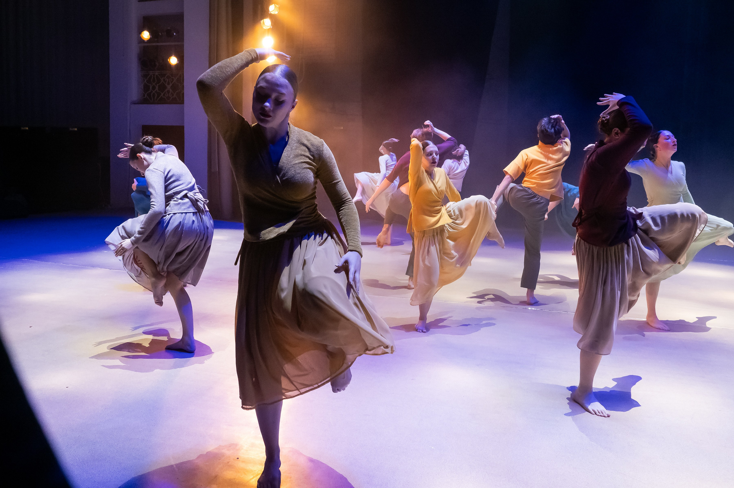 Концерт «Пространные танцы». Репортажный, семейный и детский фотограф в Пензе и Заречном Арина Ермилова. Картины барельеф на заказ